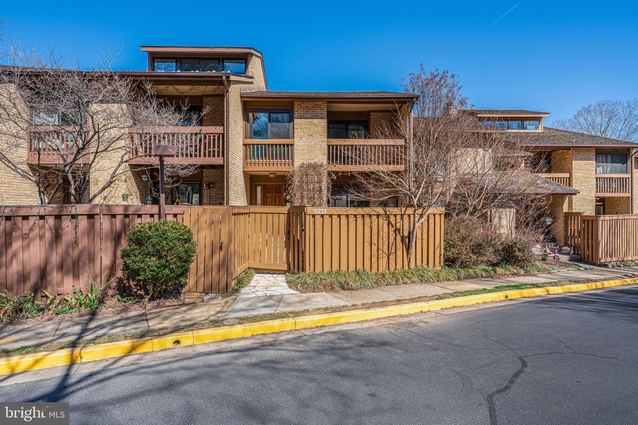 RESTON - Residential Lease