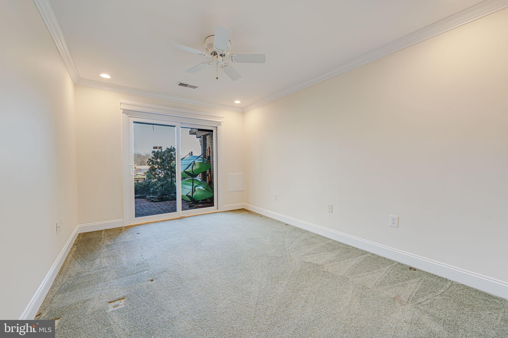 RESTON - Residential Lease