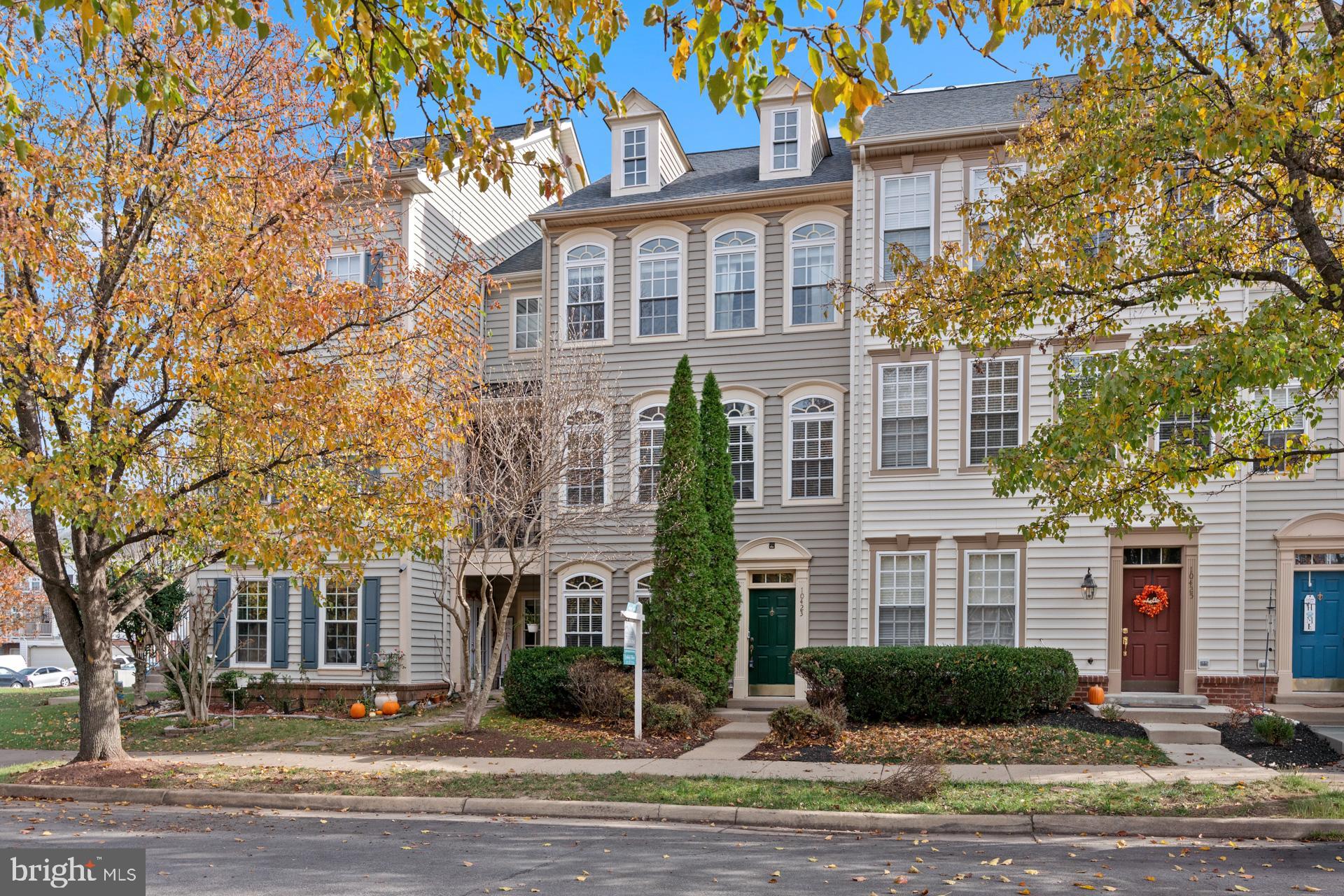 NEW BRISTOW VILLAGE - Residential