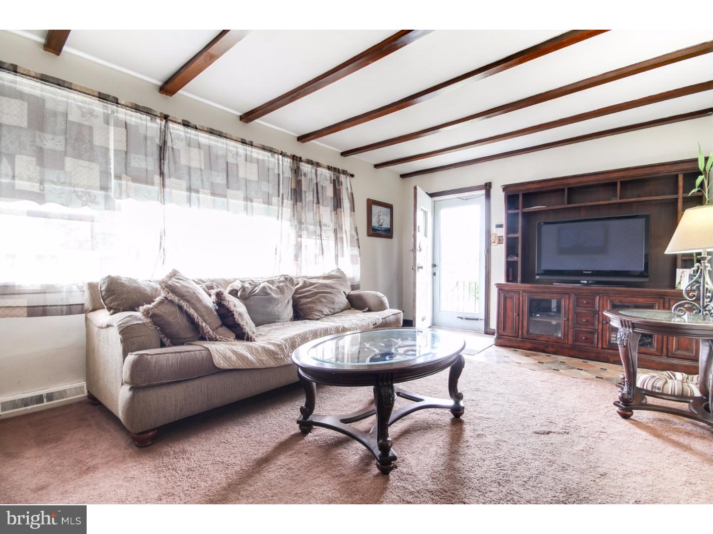 BUSTLETON - Residential