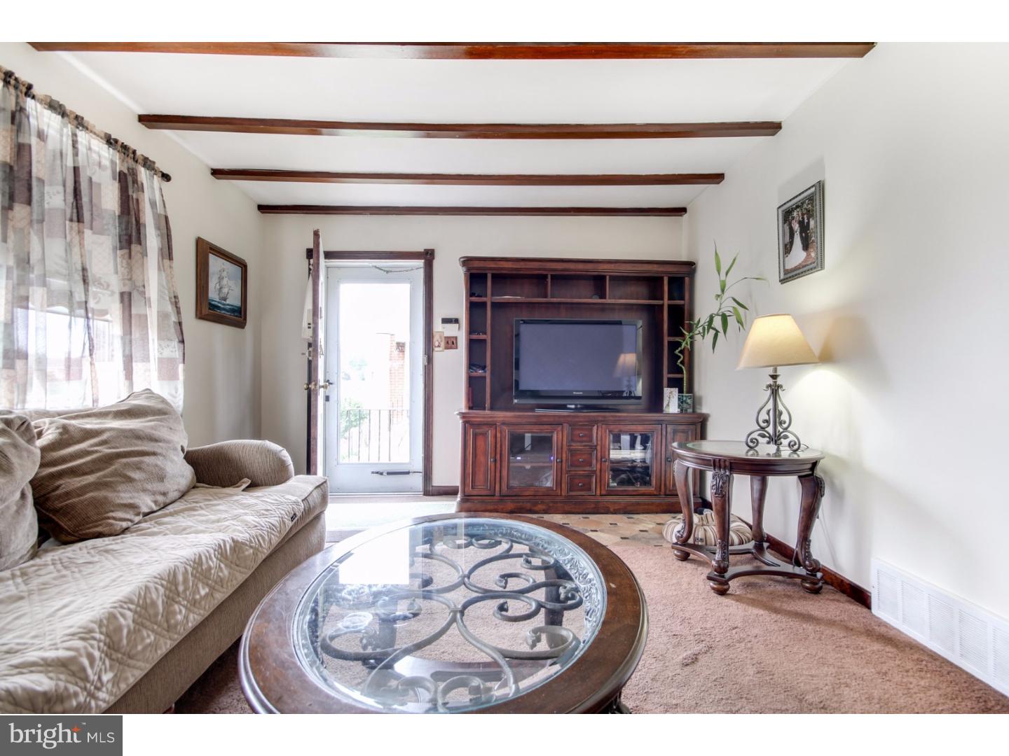 BUSTLETON - Residential