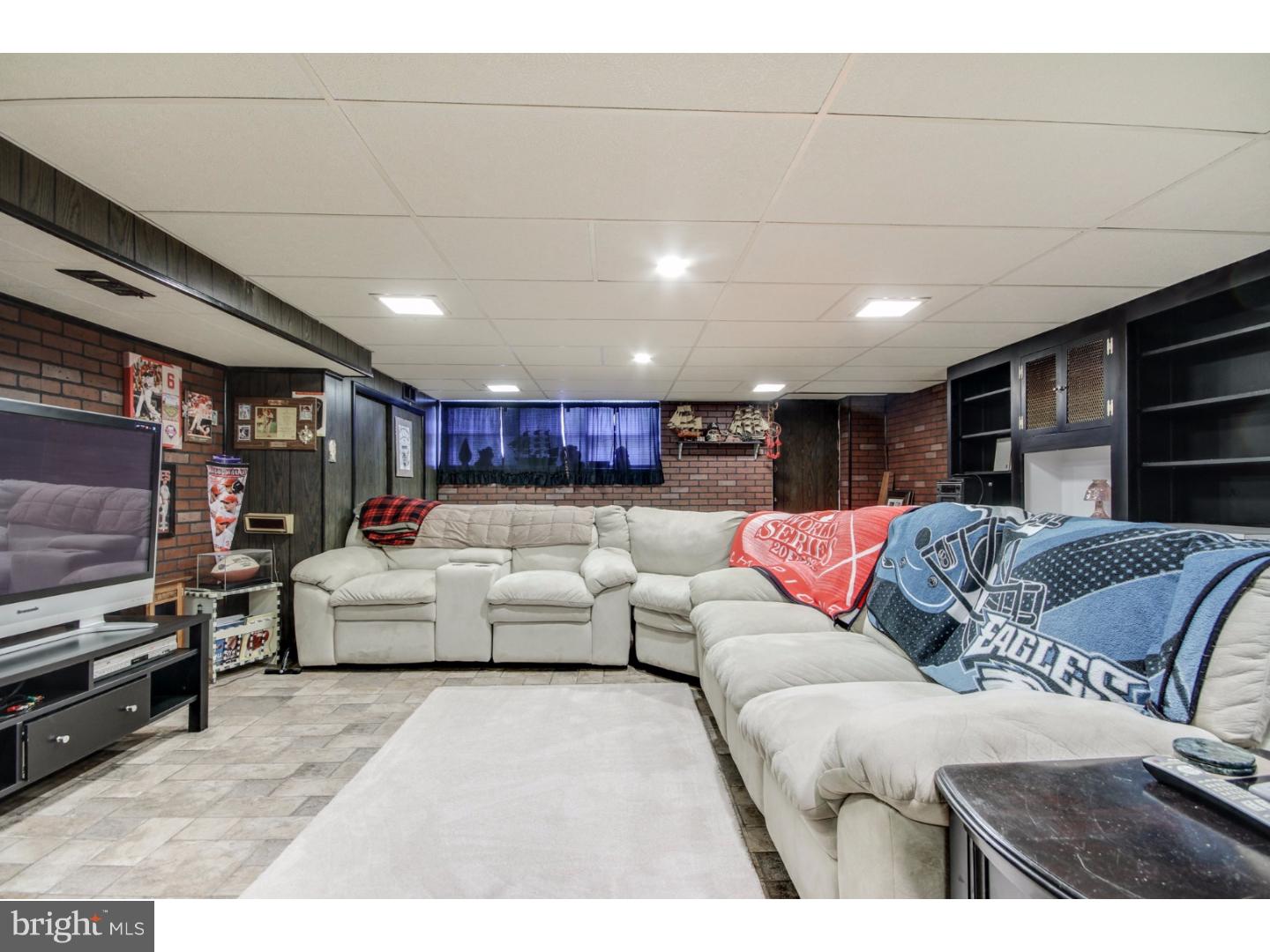 BUSTLETON - Residential
