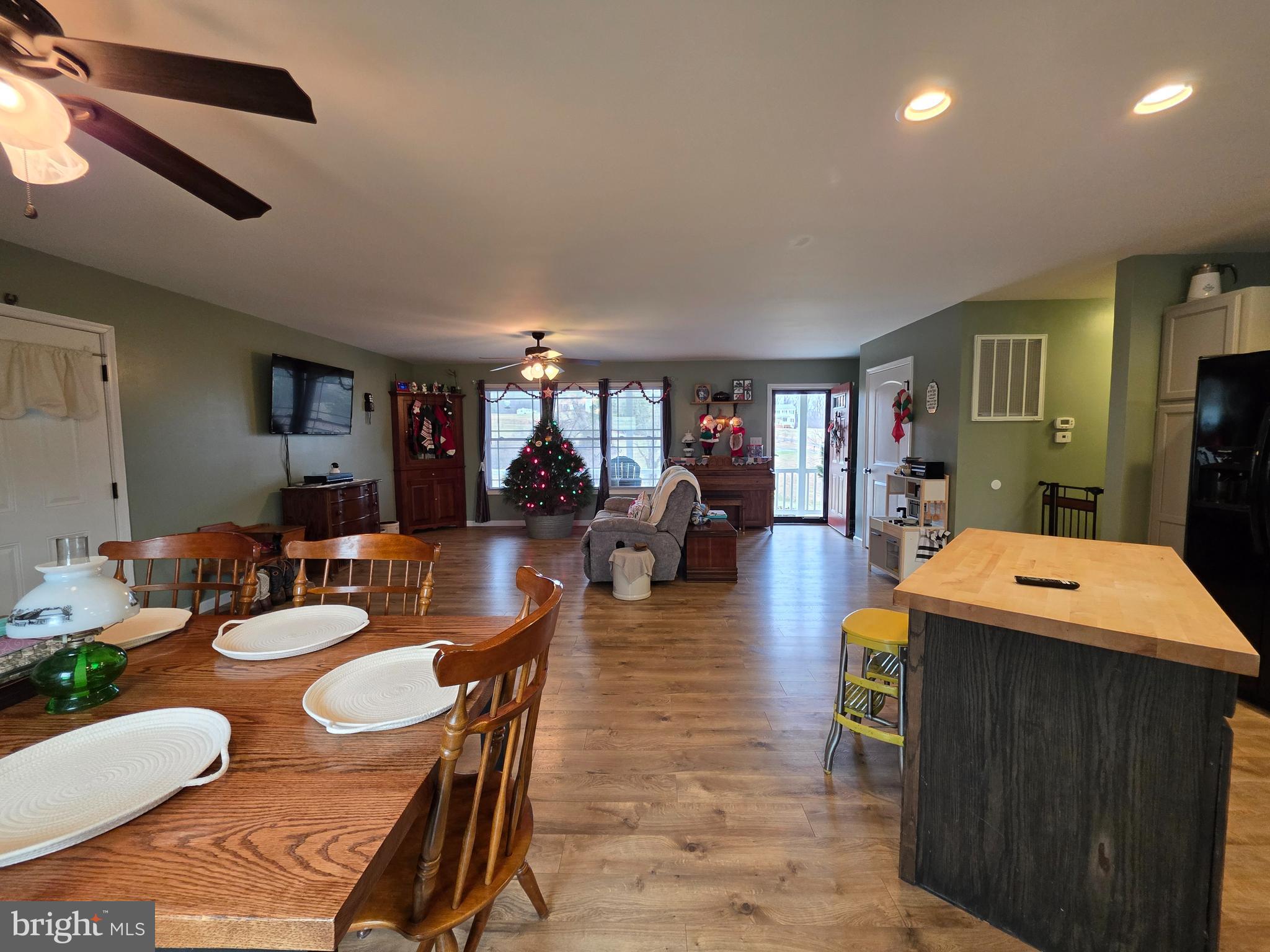 CRESCENT ORCHARDS - Residential