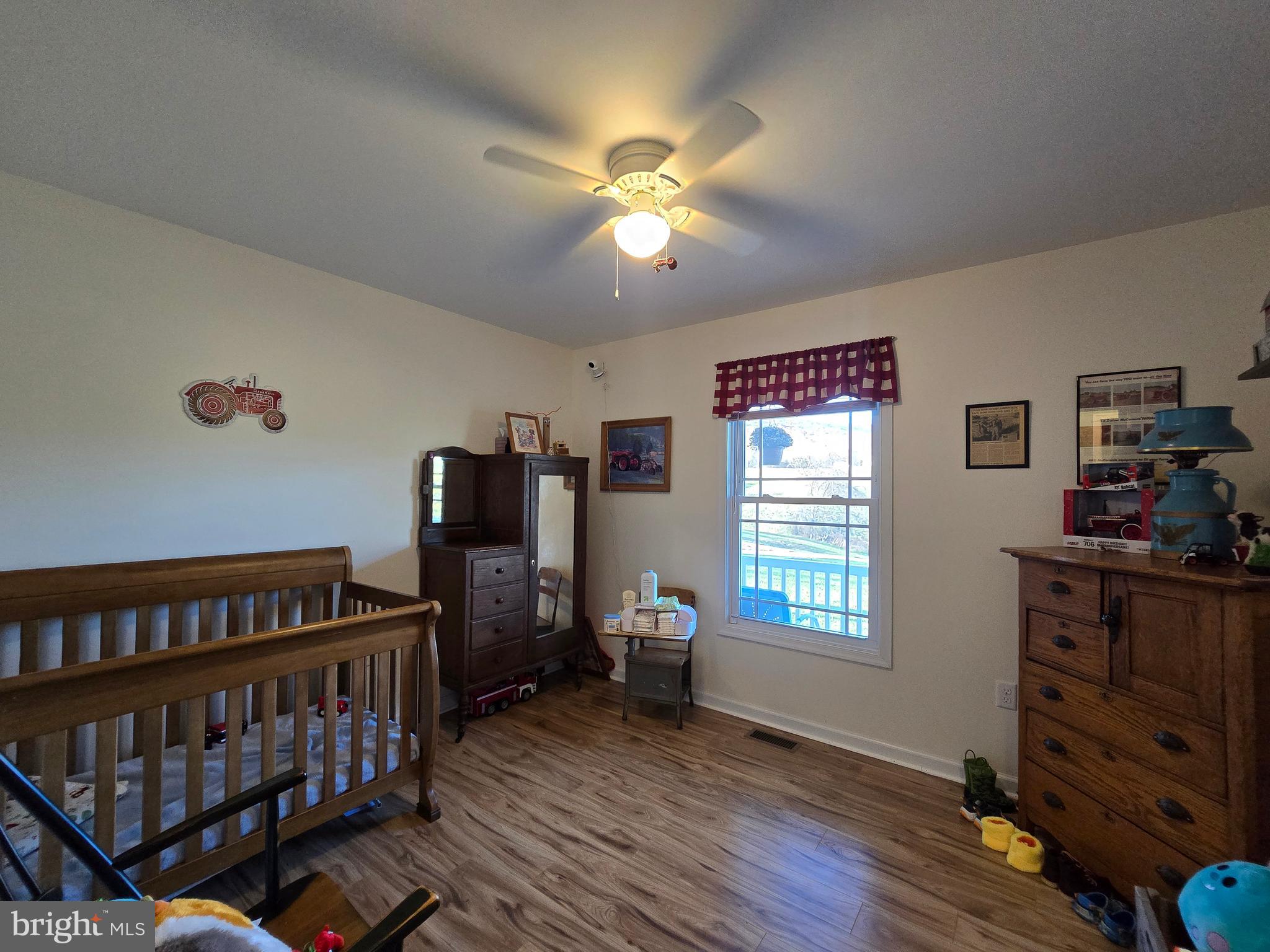 CRESCENT ORCHARDS - Residential