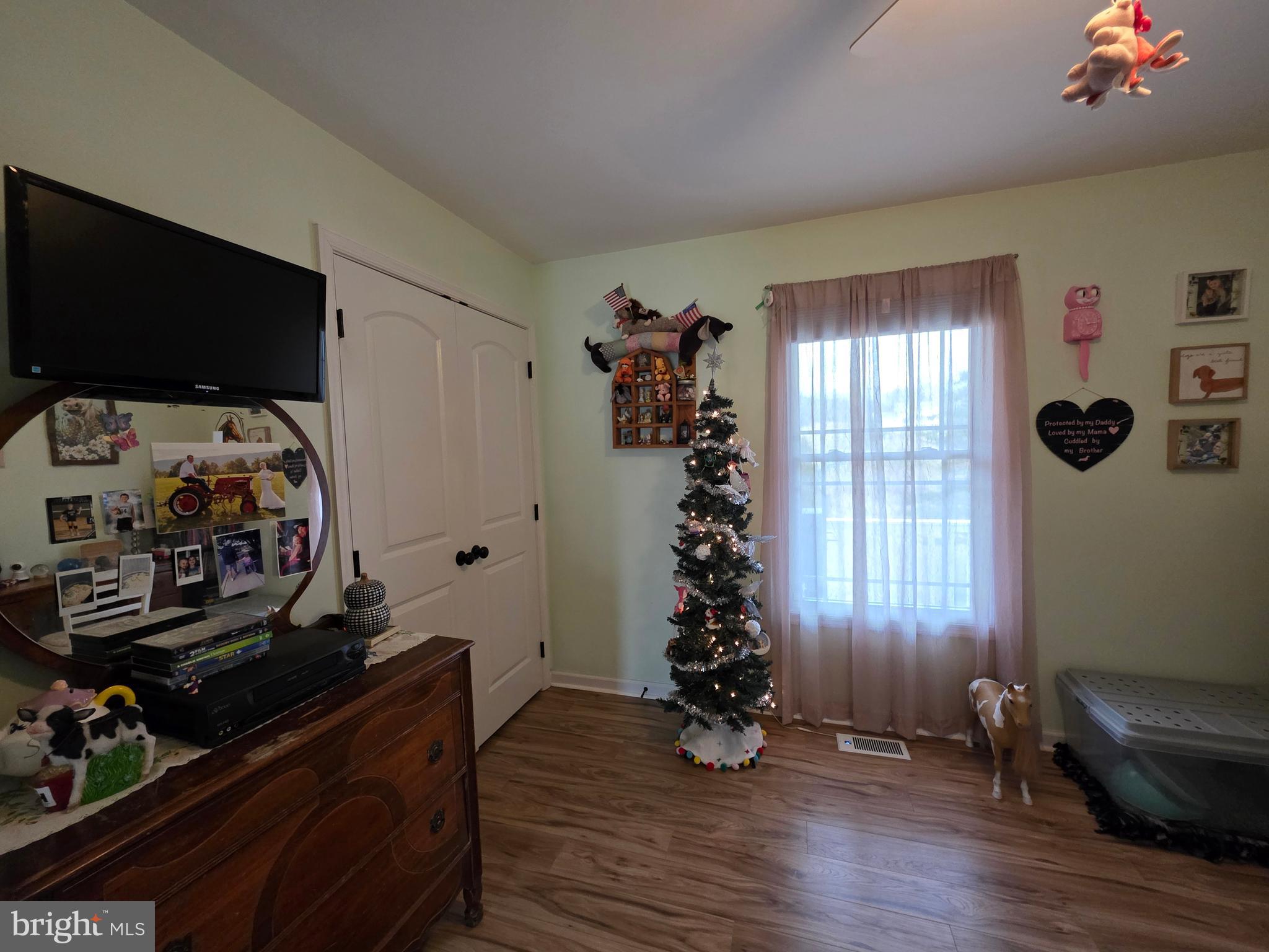 CRESCENT ORCHARDS - Residential