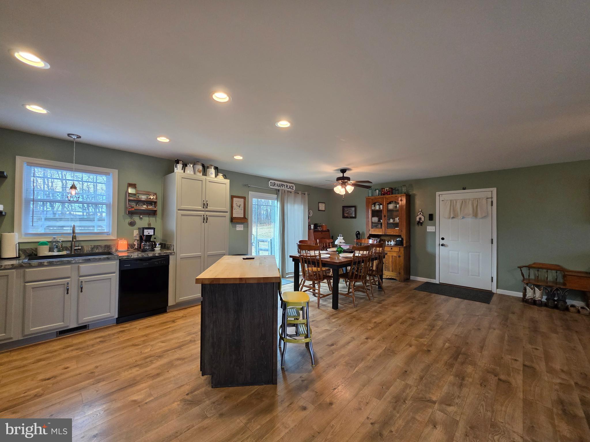 CRESCENT ORCHARDS - Residential