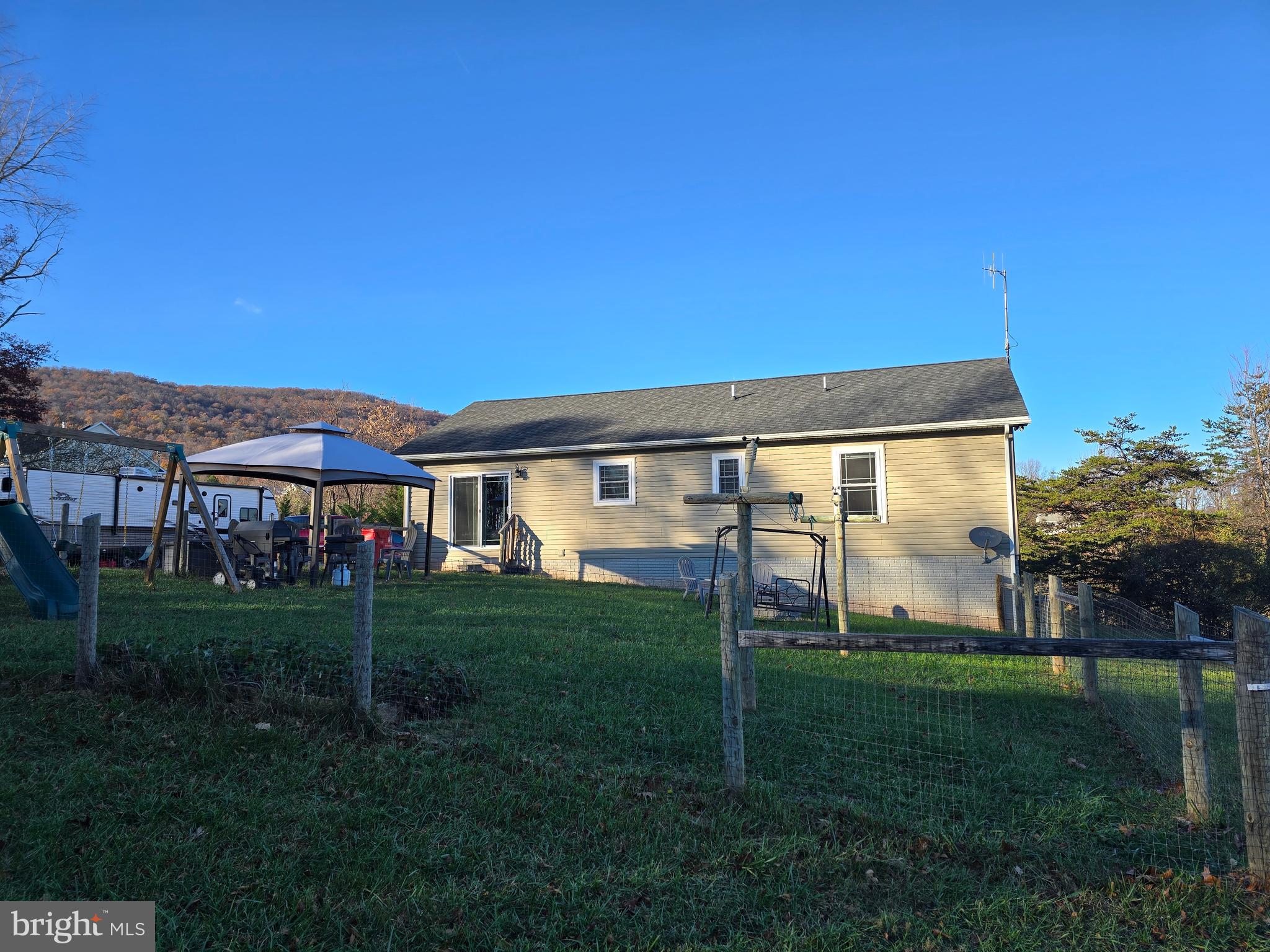 CRESCENT ORCHARDS - Residential