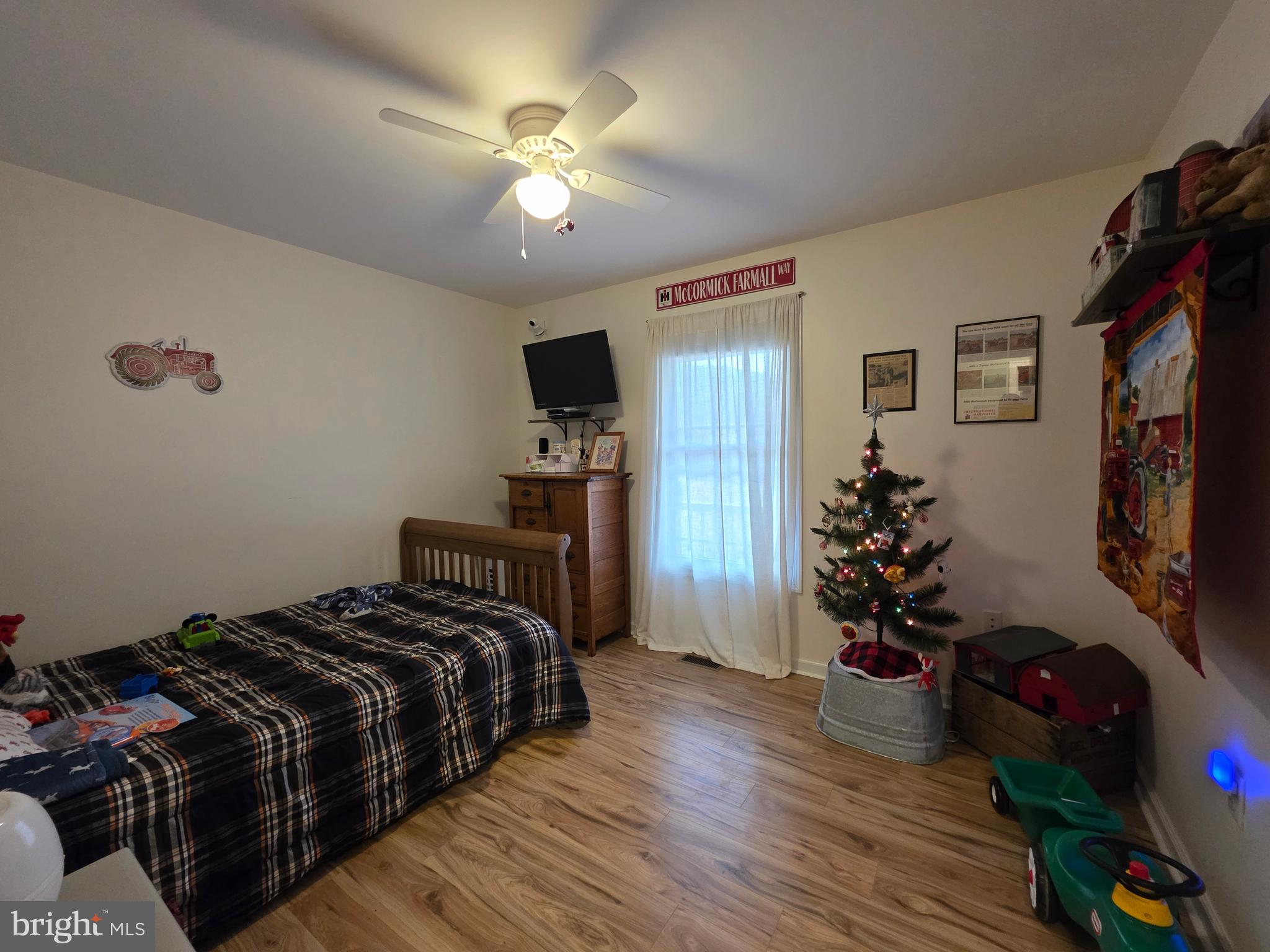 CRESCENT ORCHARDS - Residential