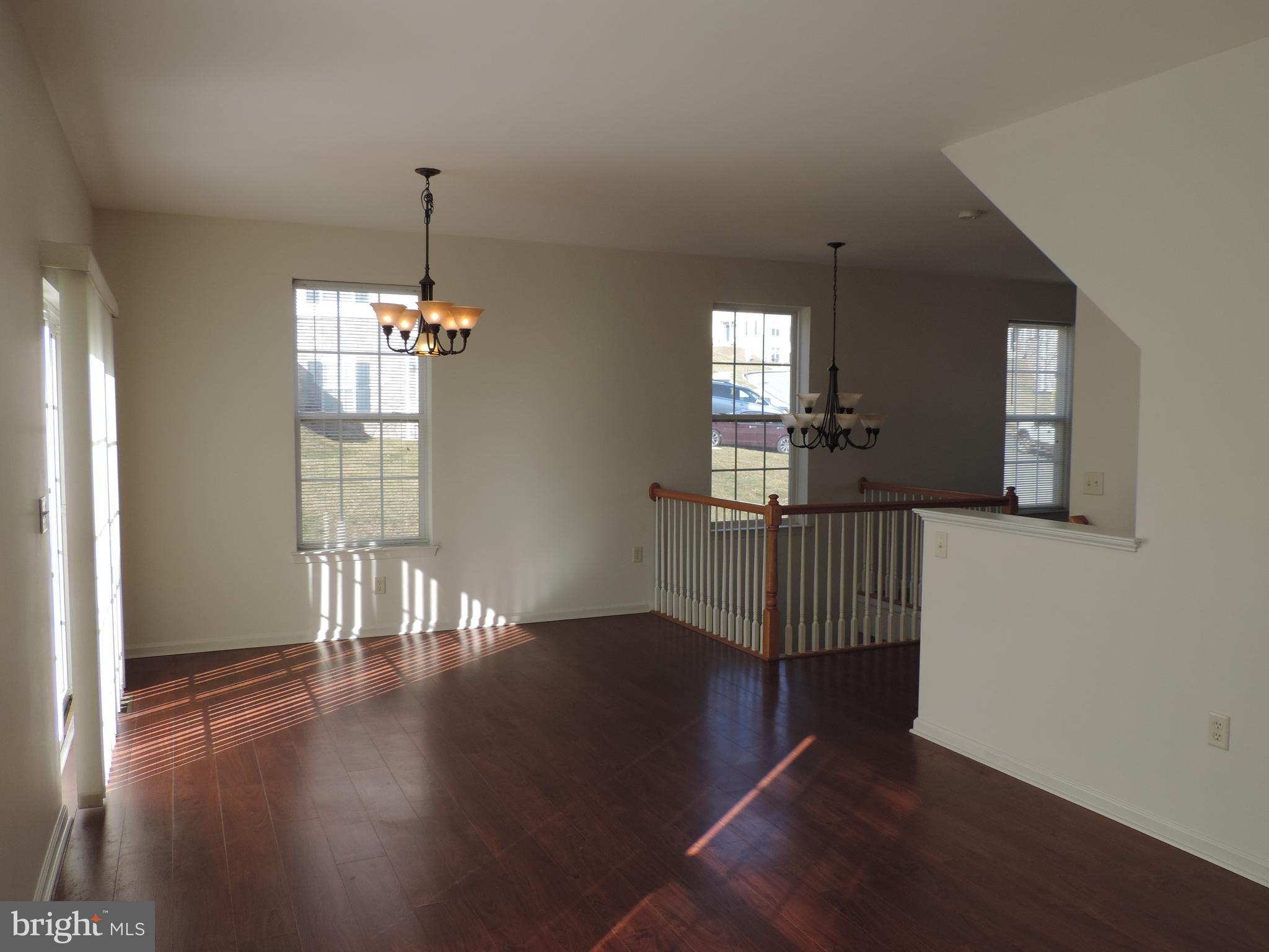 WOODCREST HILLS - Residential