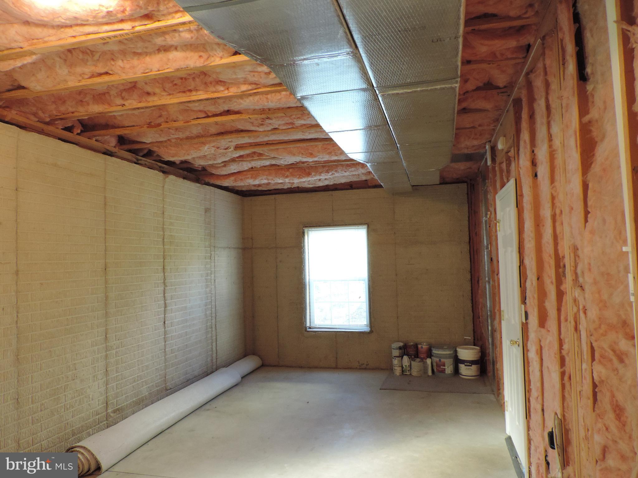 WOODCREST HILLS - Residential