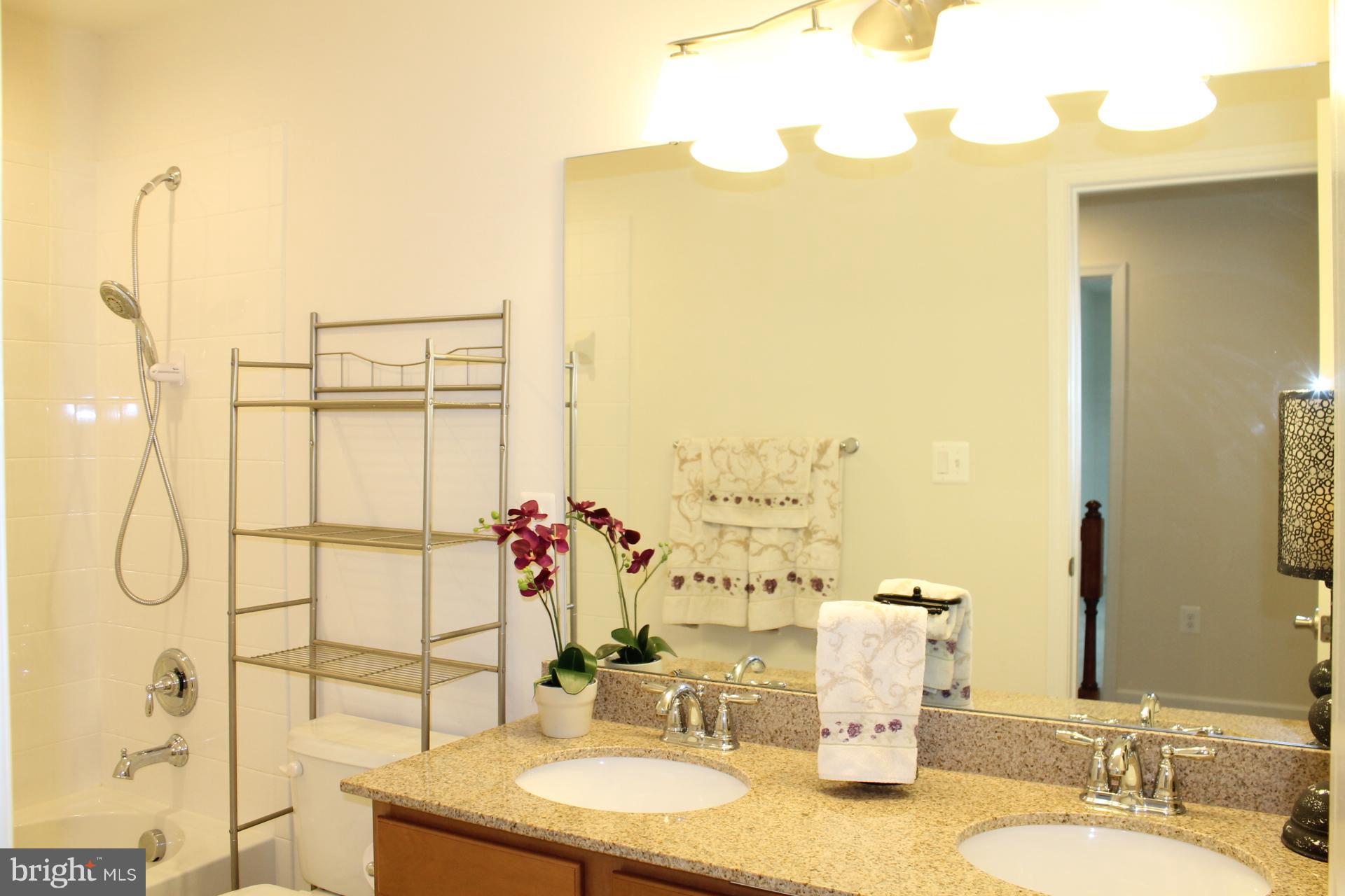 MAGNOLIA GREEN - Residential Lease