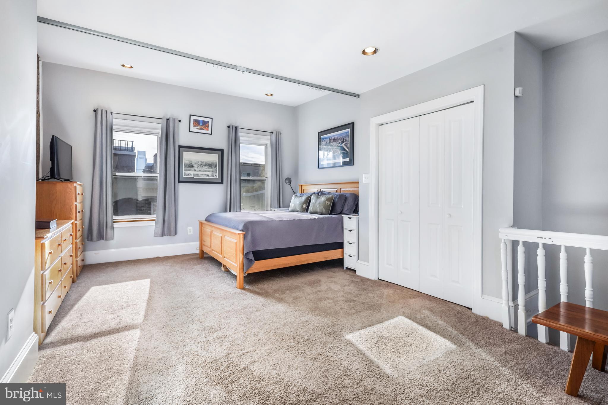 FRANCISVILLE - Residential