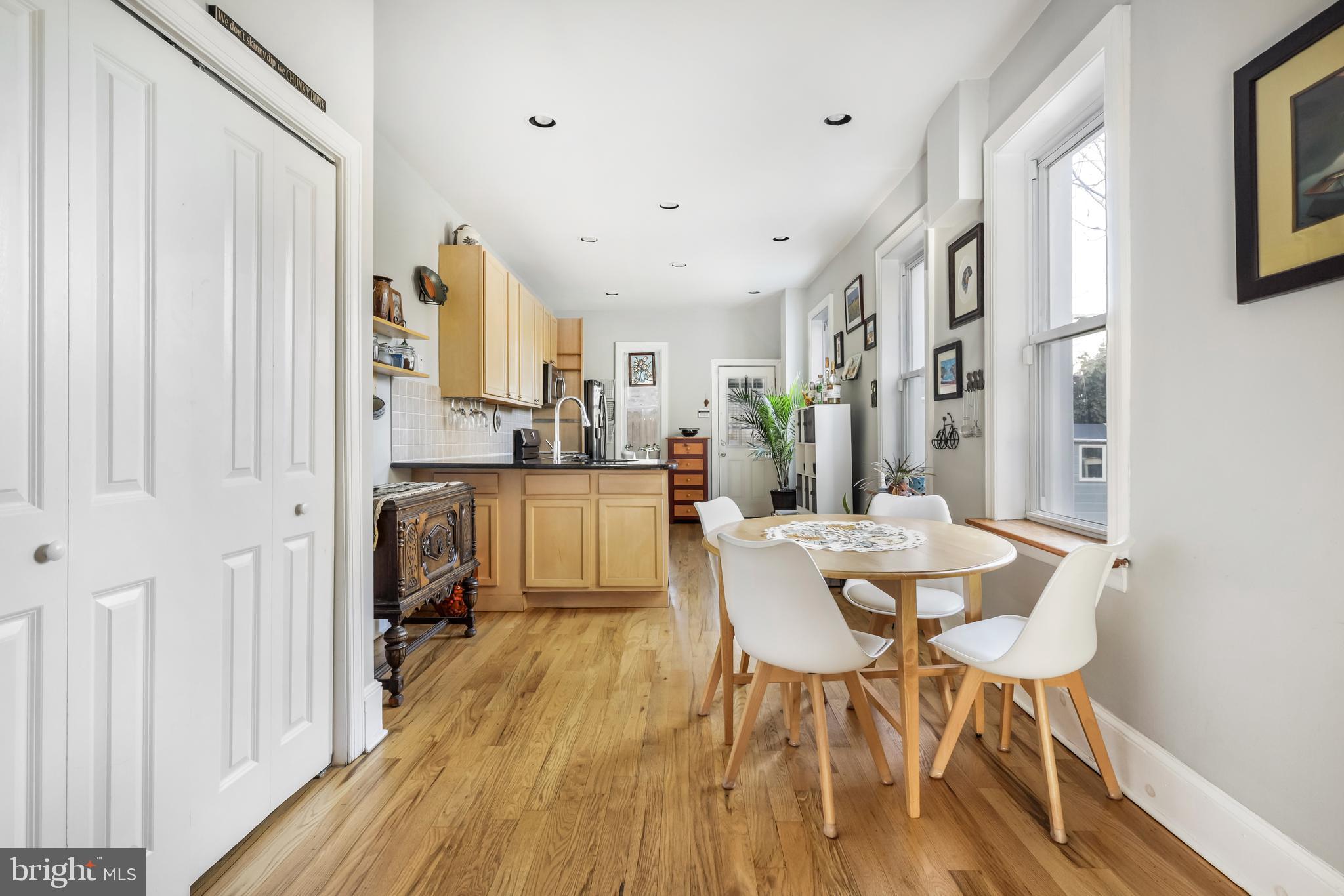 FRANCISVILLE - Residential