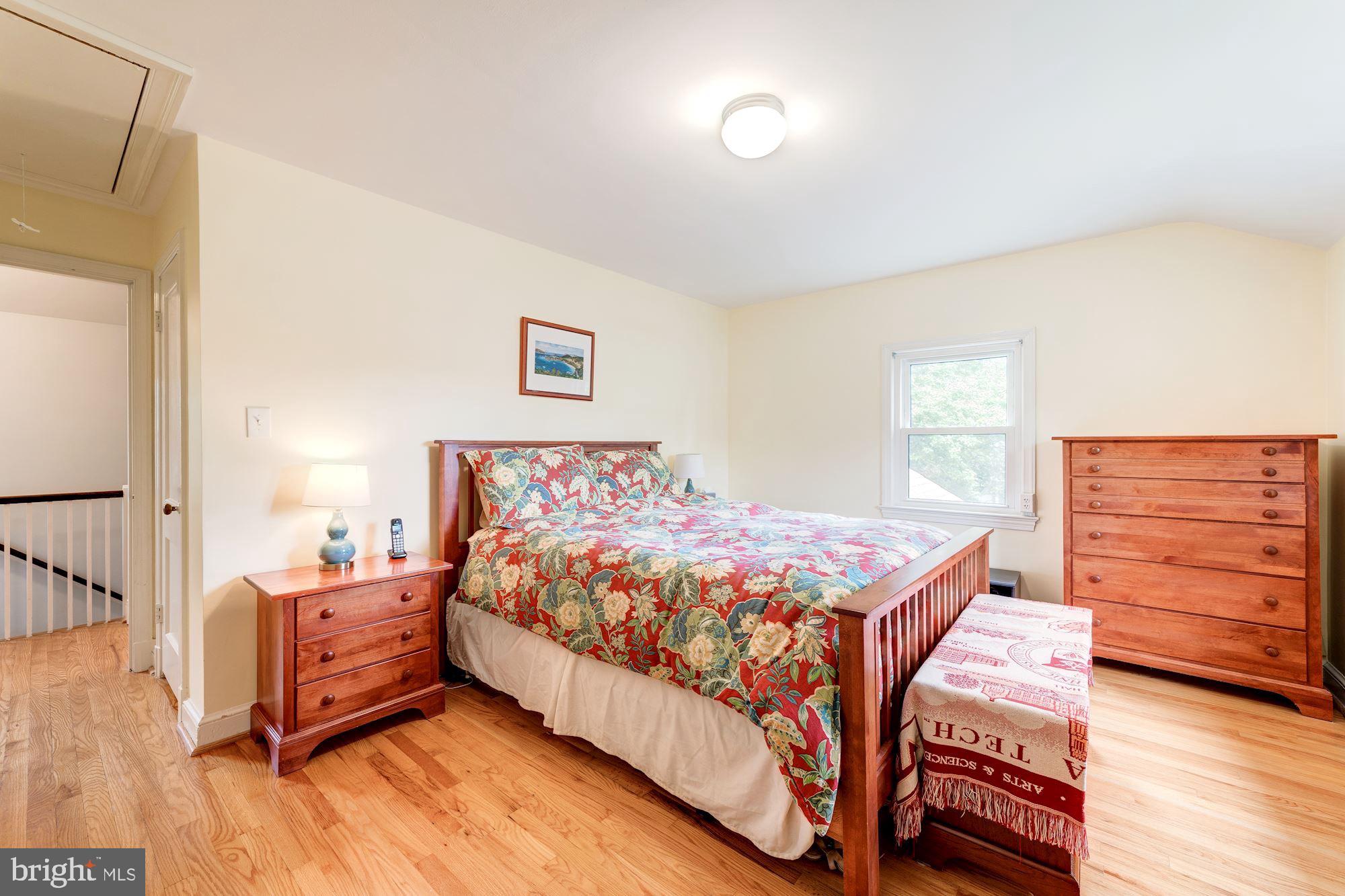 BERKSHIRE OAKWOOD - Residential