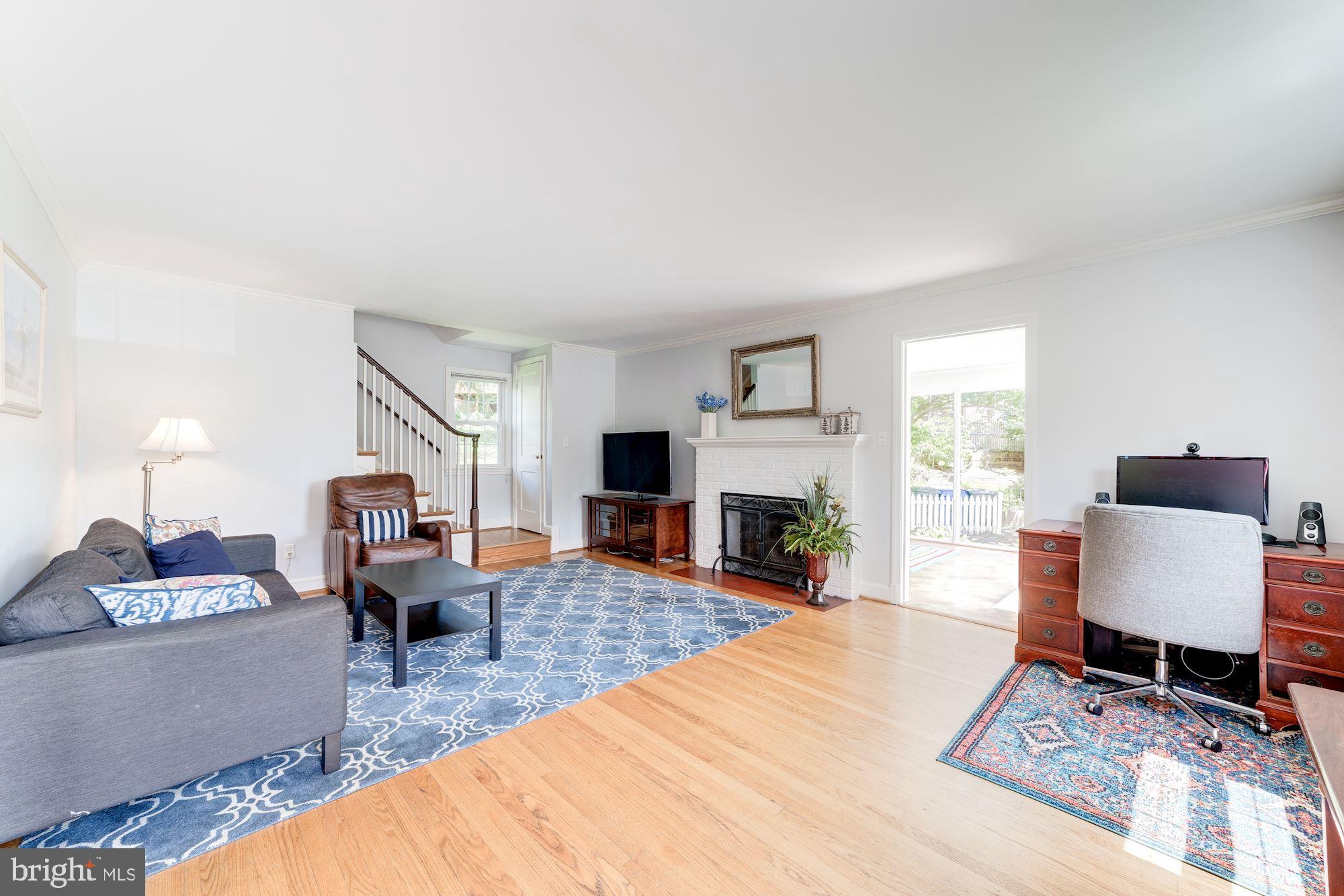 BERKSHIRE OAKWOOD - Residential