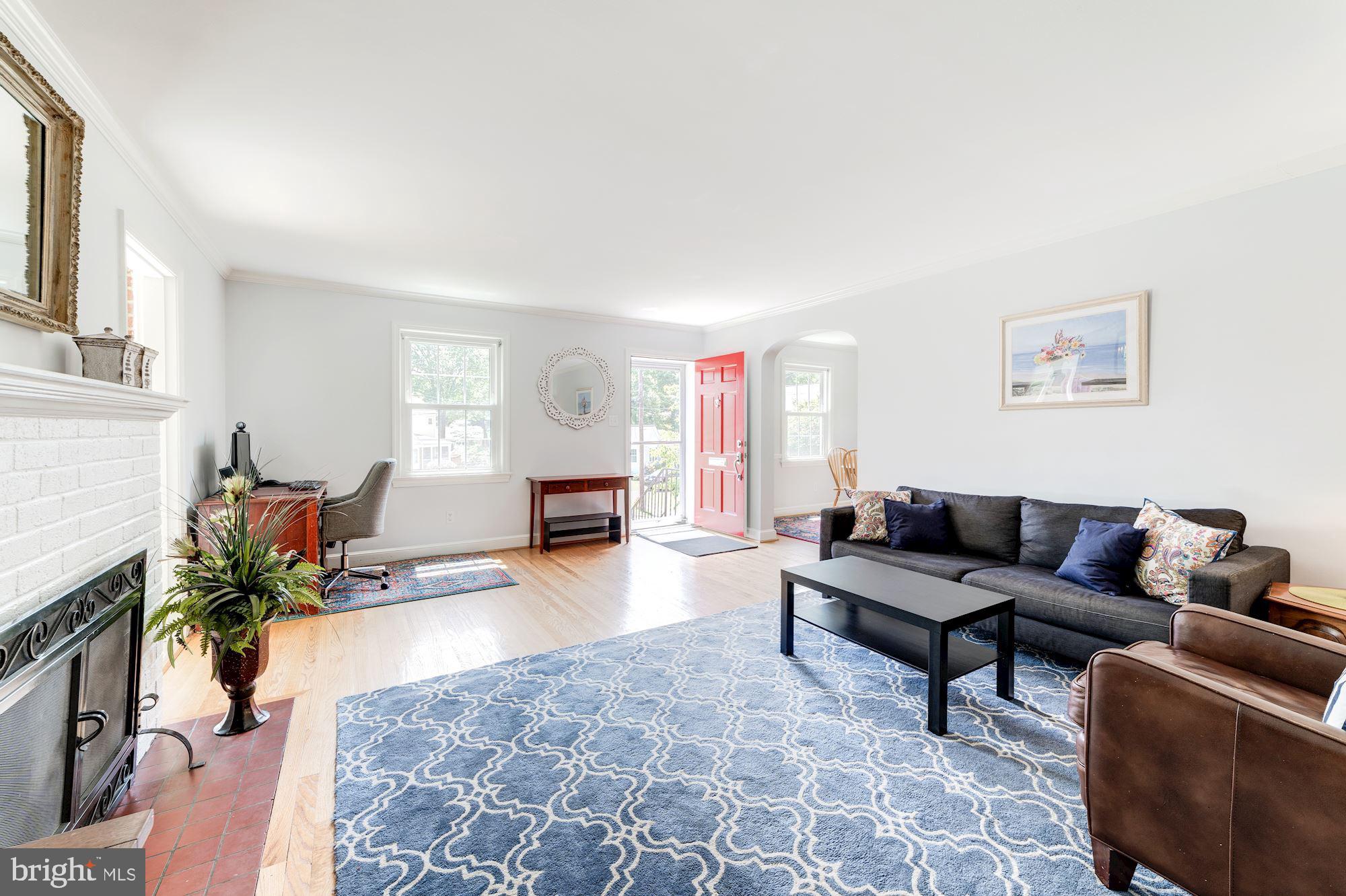 BERKSHIRE OAKWOOD - Residential