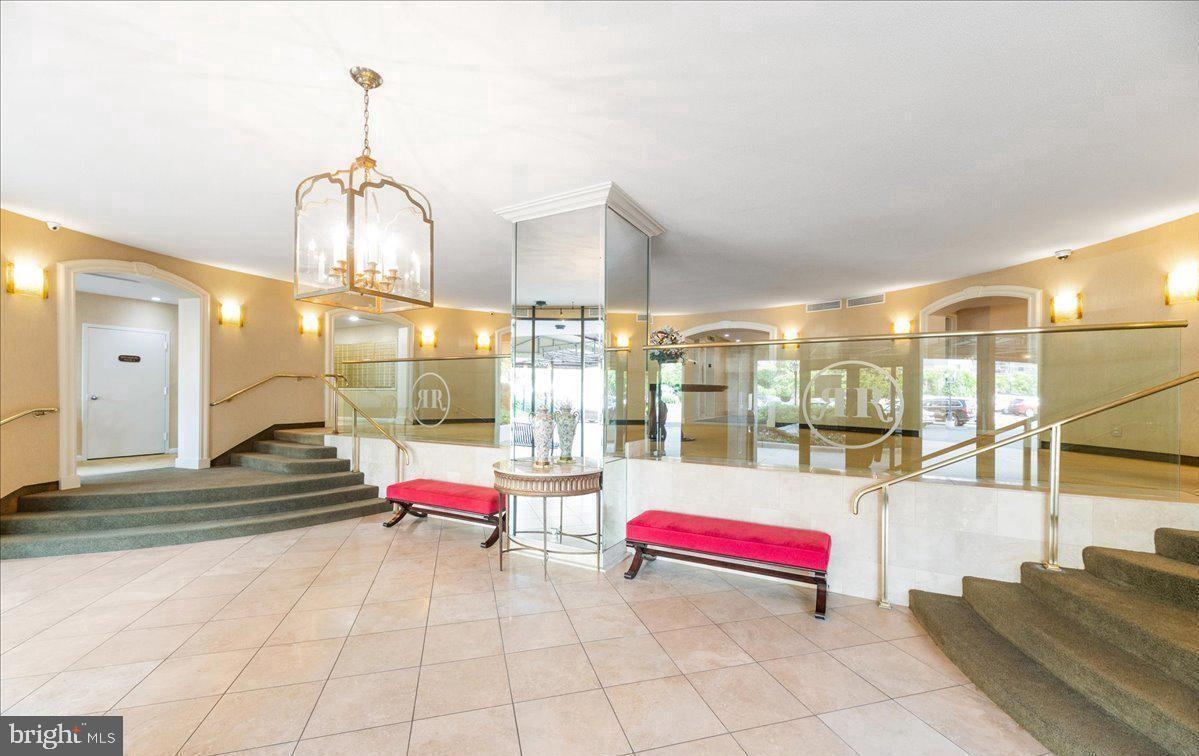 ROTONDA - Residential