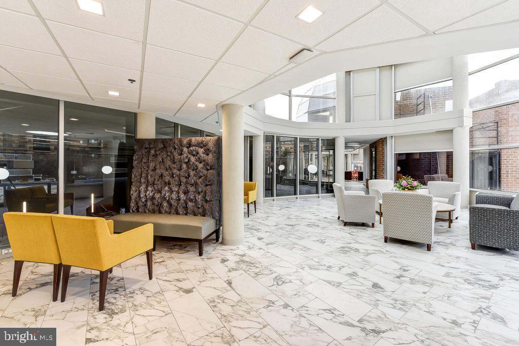 ROTONDA - Residential