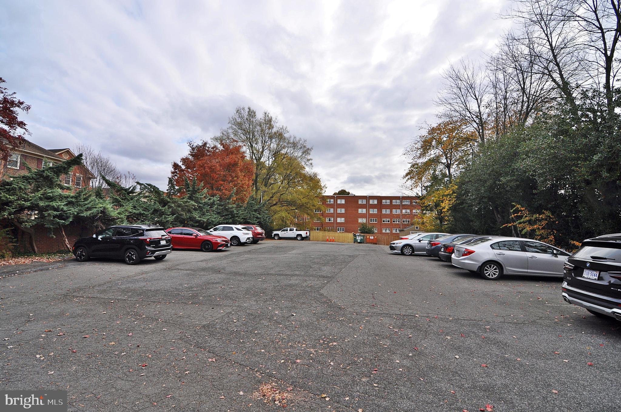 FALLS CHURCH CITY - Commercial Sale