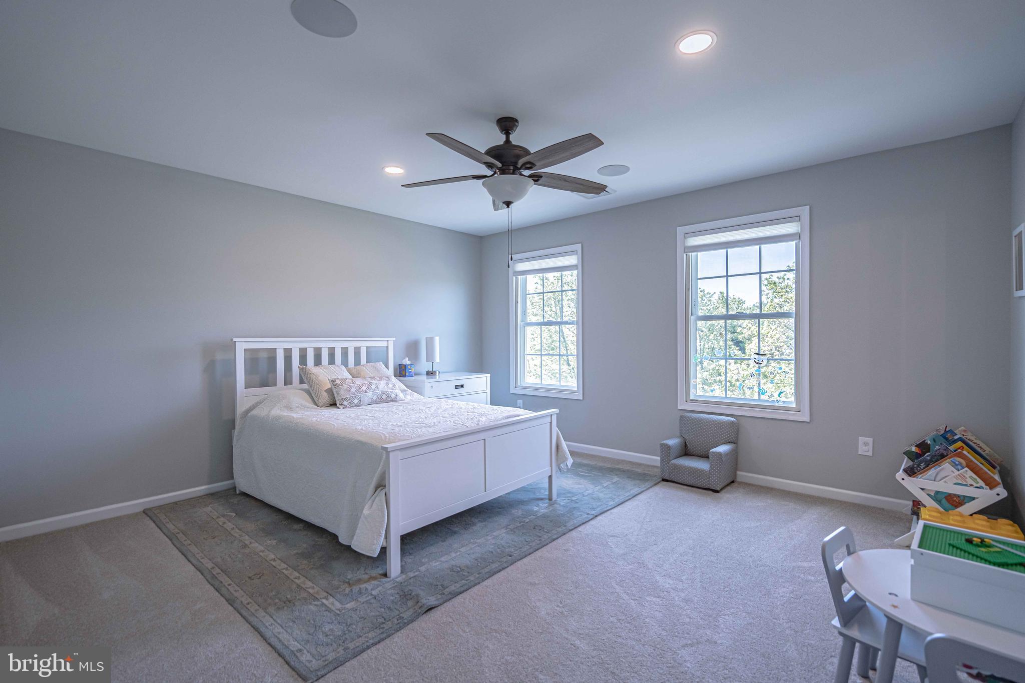 STONE BRIAR - Residential