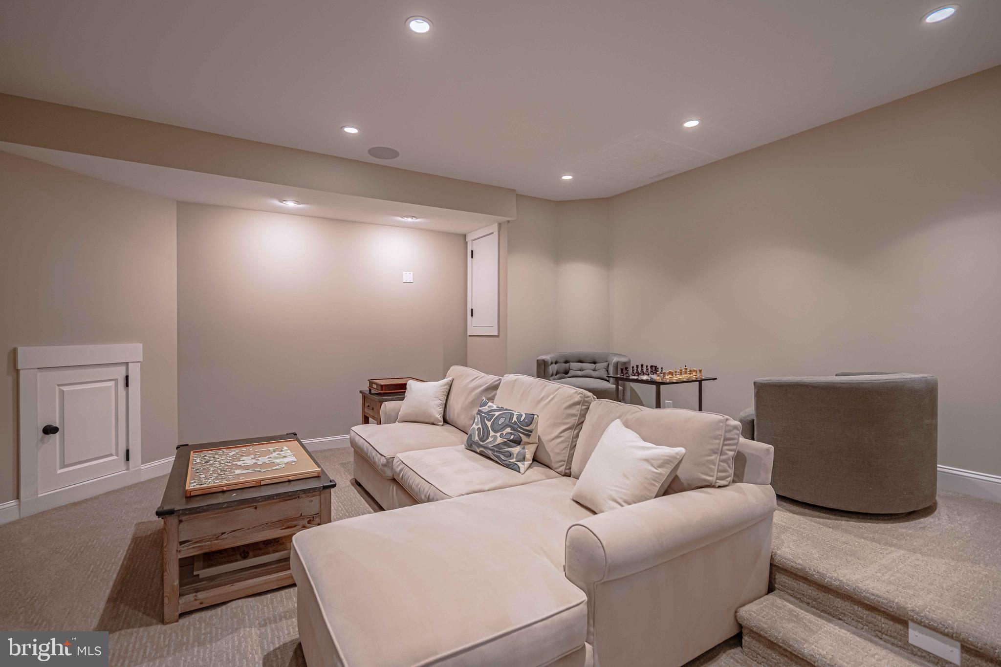 STONE BRIAR - Residential