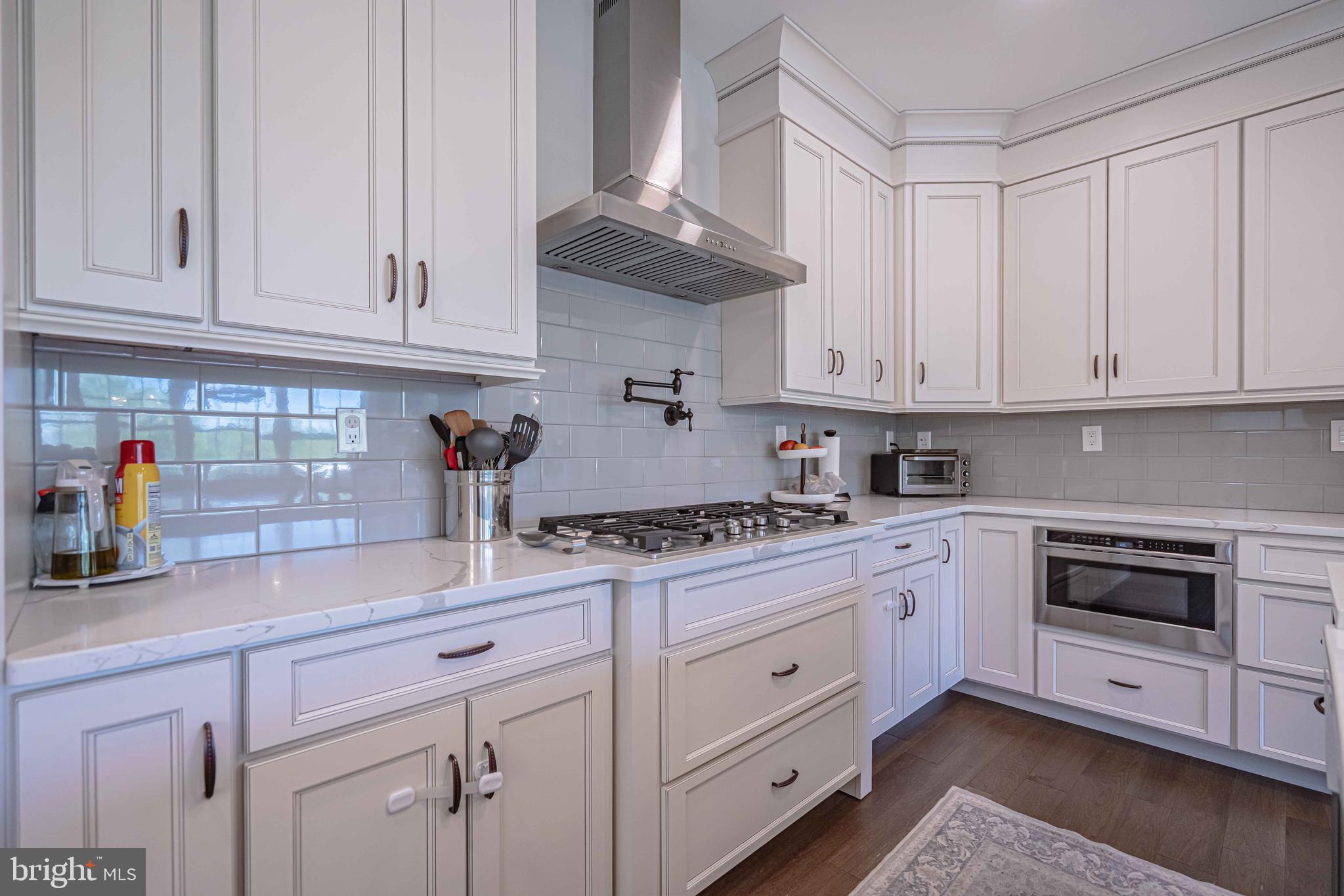 STONE BRIAR - Residential