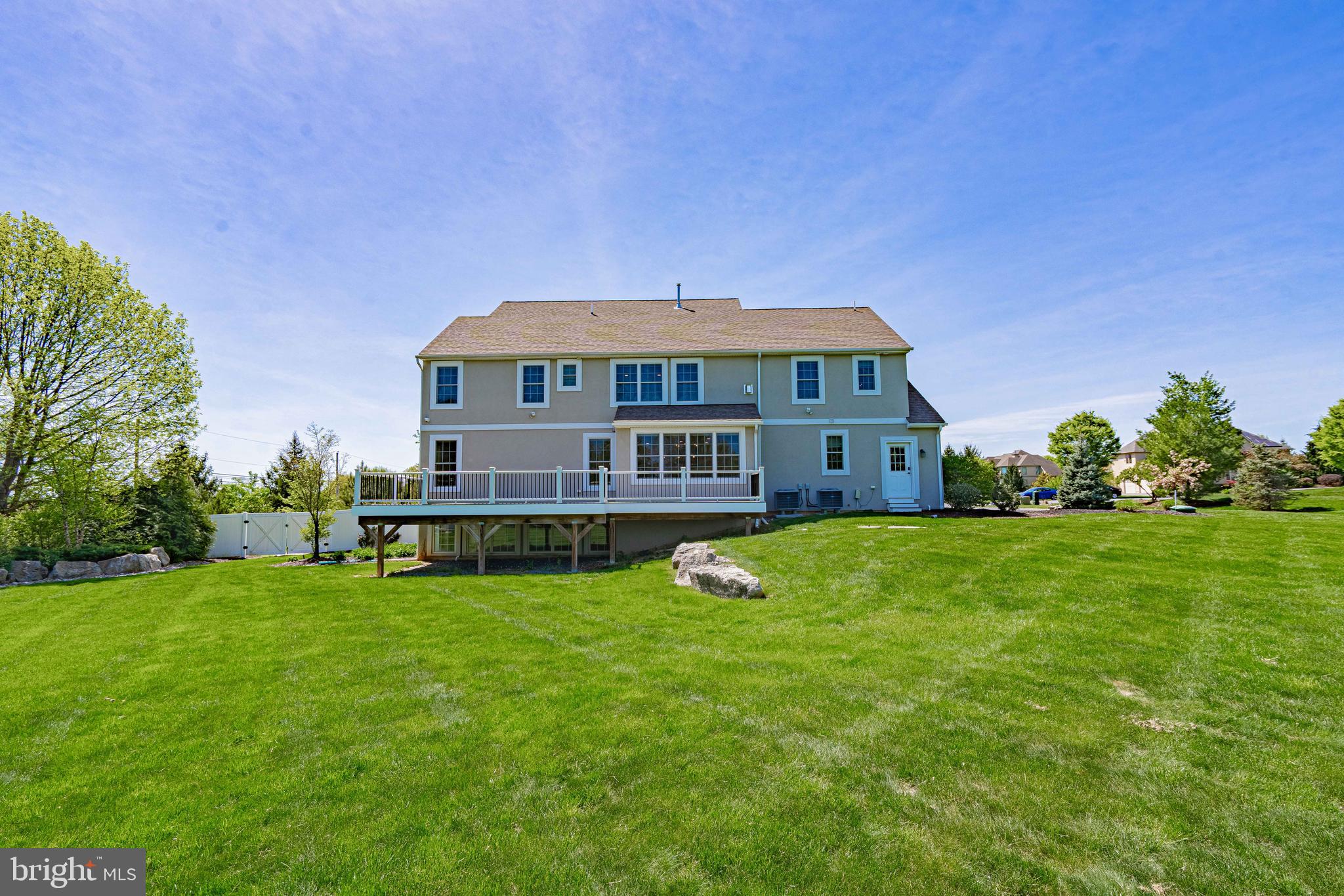 STONE BRIAR - Residential