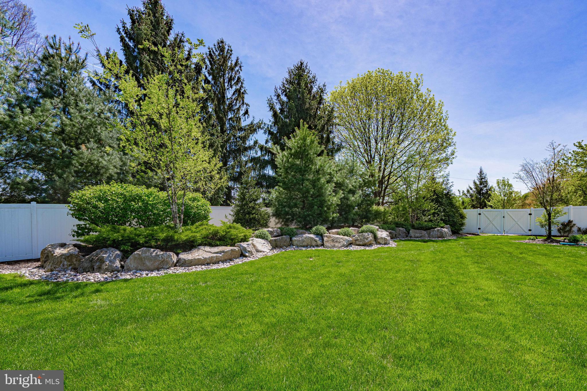 STONE BRIAR - Residential