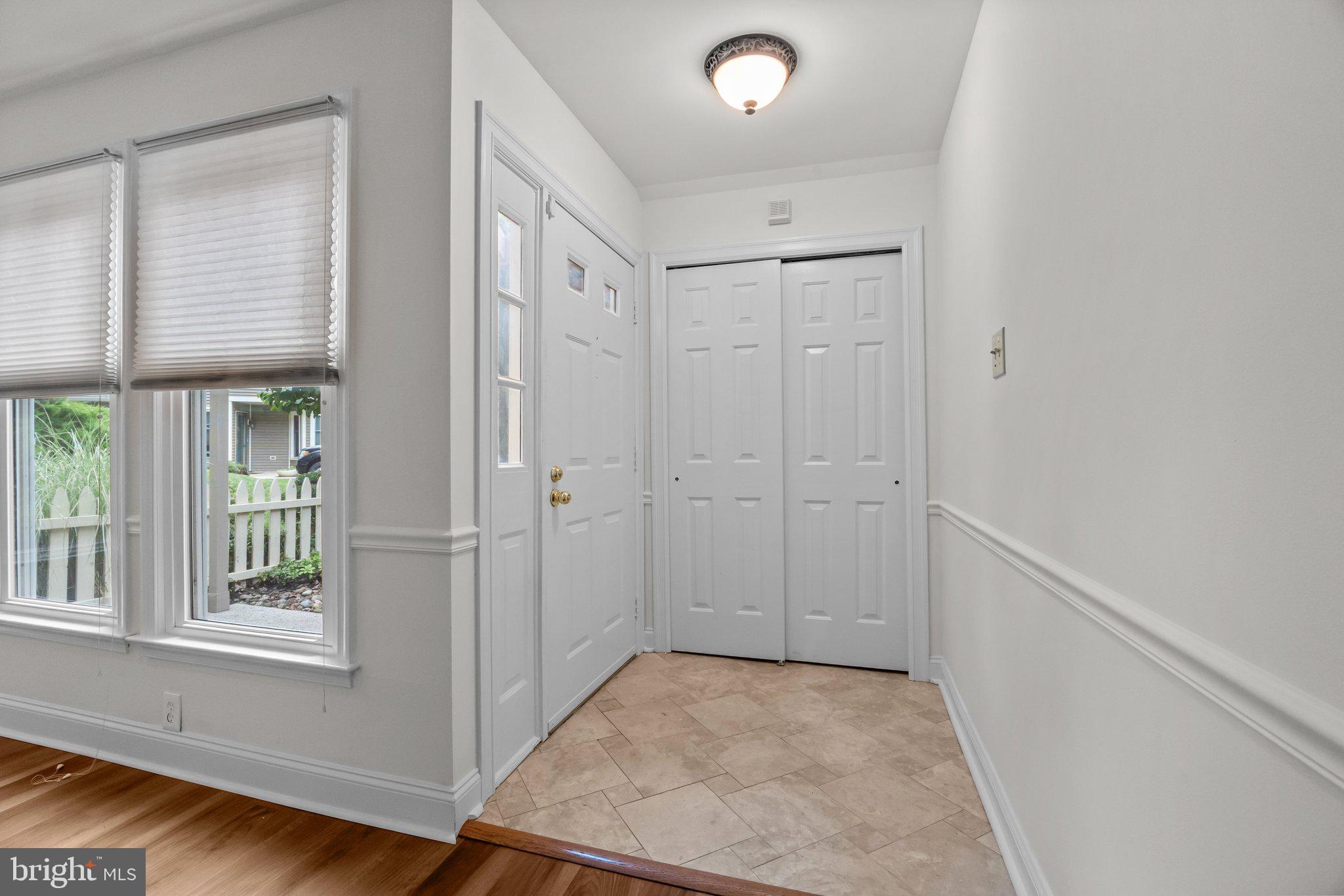 330 ROWANTREE CIRCLE