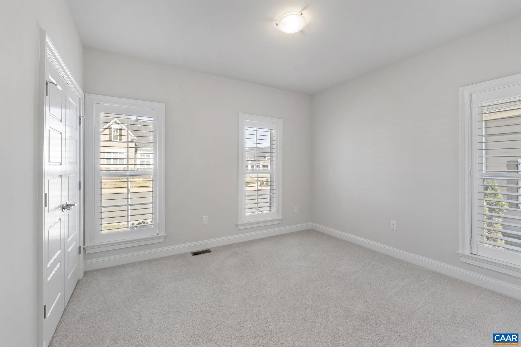 OLD TRAIL - Residential