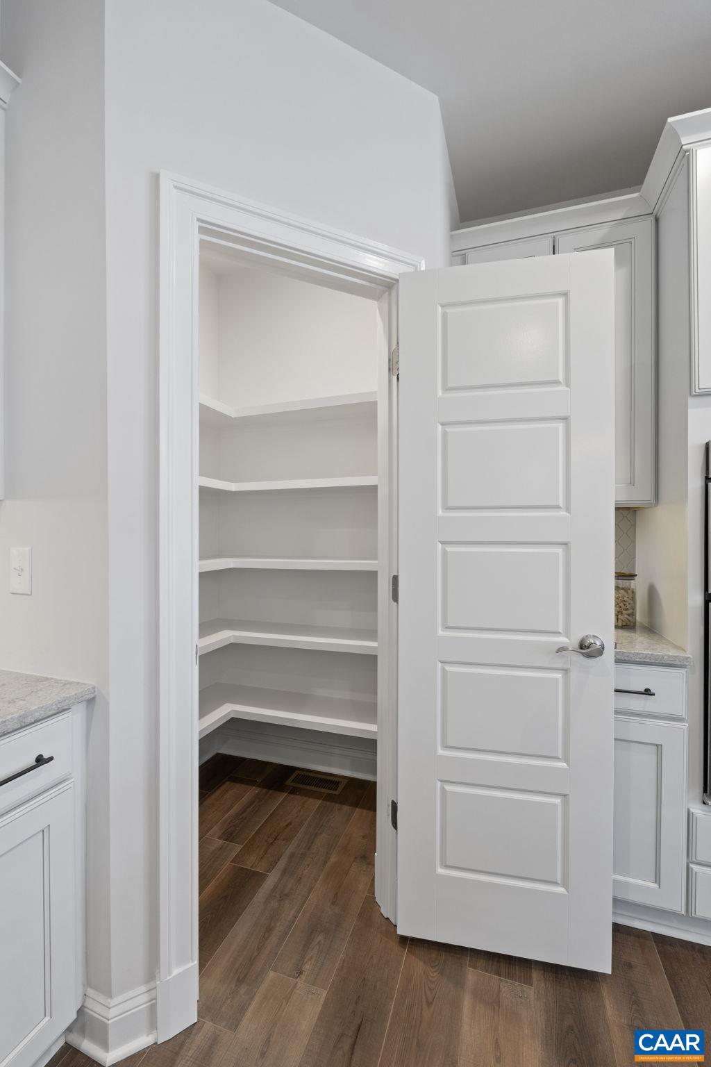 OLD TRAIL - Residential