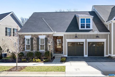 Townhouse For Sale - 314 Avondale Ln Ln<br/> CROZET, VA 22932