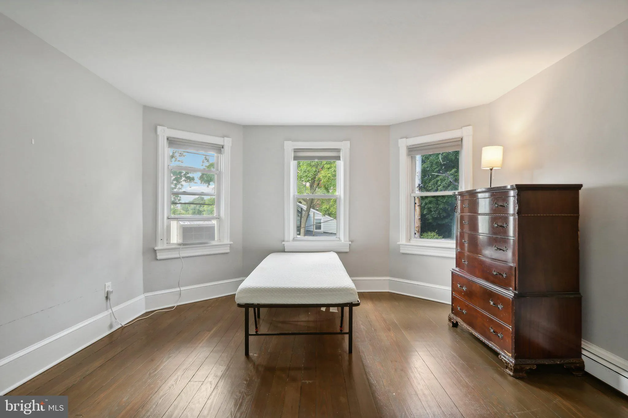 Glassboro, New Jersey 08028, United States, 5 Bedrooms Bedrooms, ,2 BathroomsBathrooms,Residential,Active,49180