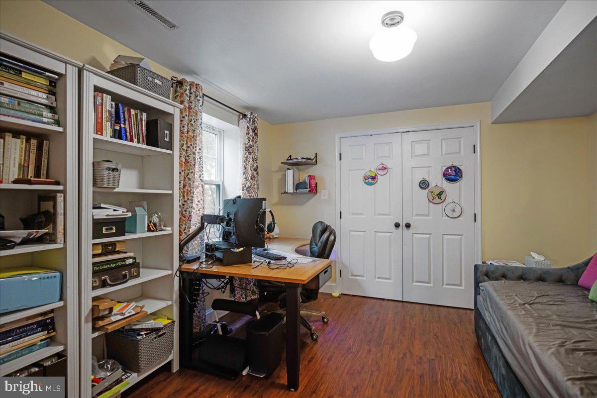 VILLAGES AT LEONARDTOWN - Residential