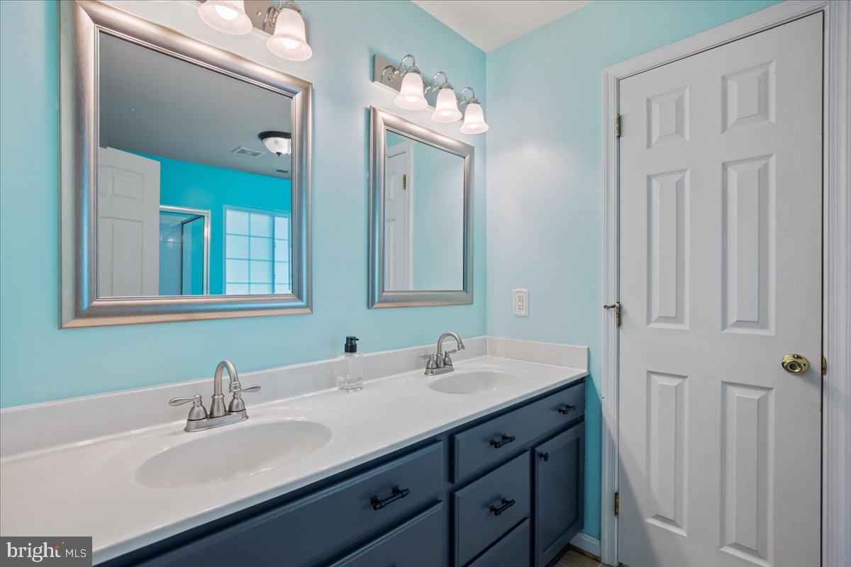 VILLAGES AT LEONARDTOWN - Residential