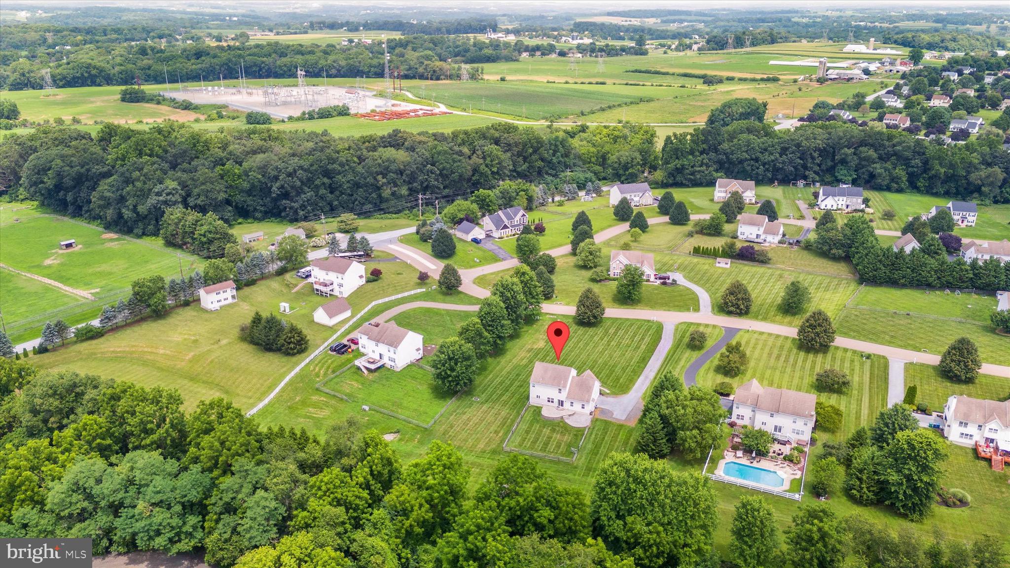 BLACKBURN KNOLL - Residential