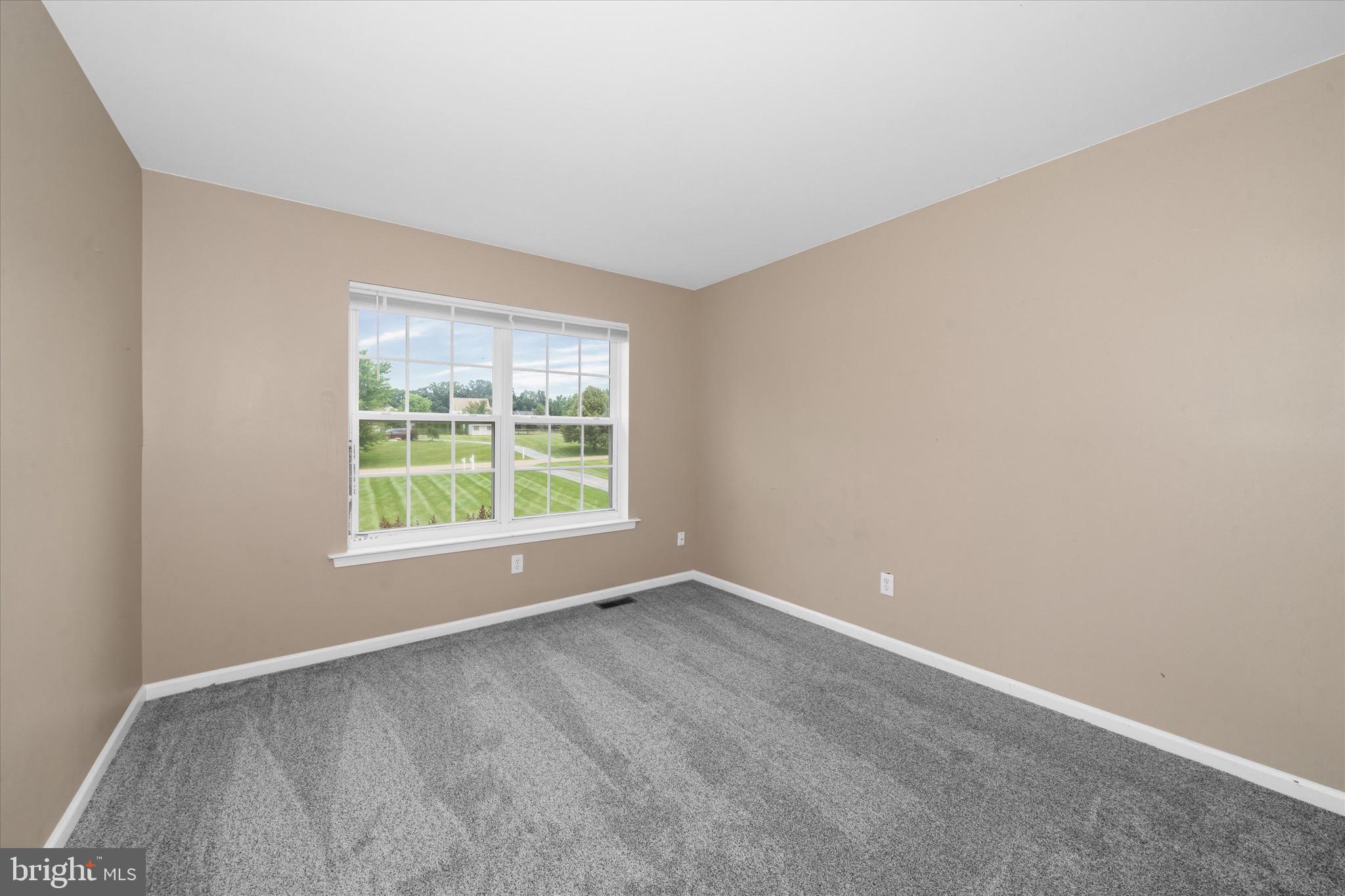 BLACKBURN KNOLL - Residential