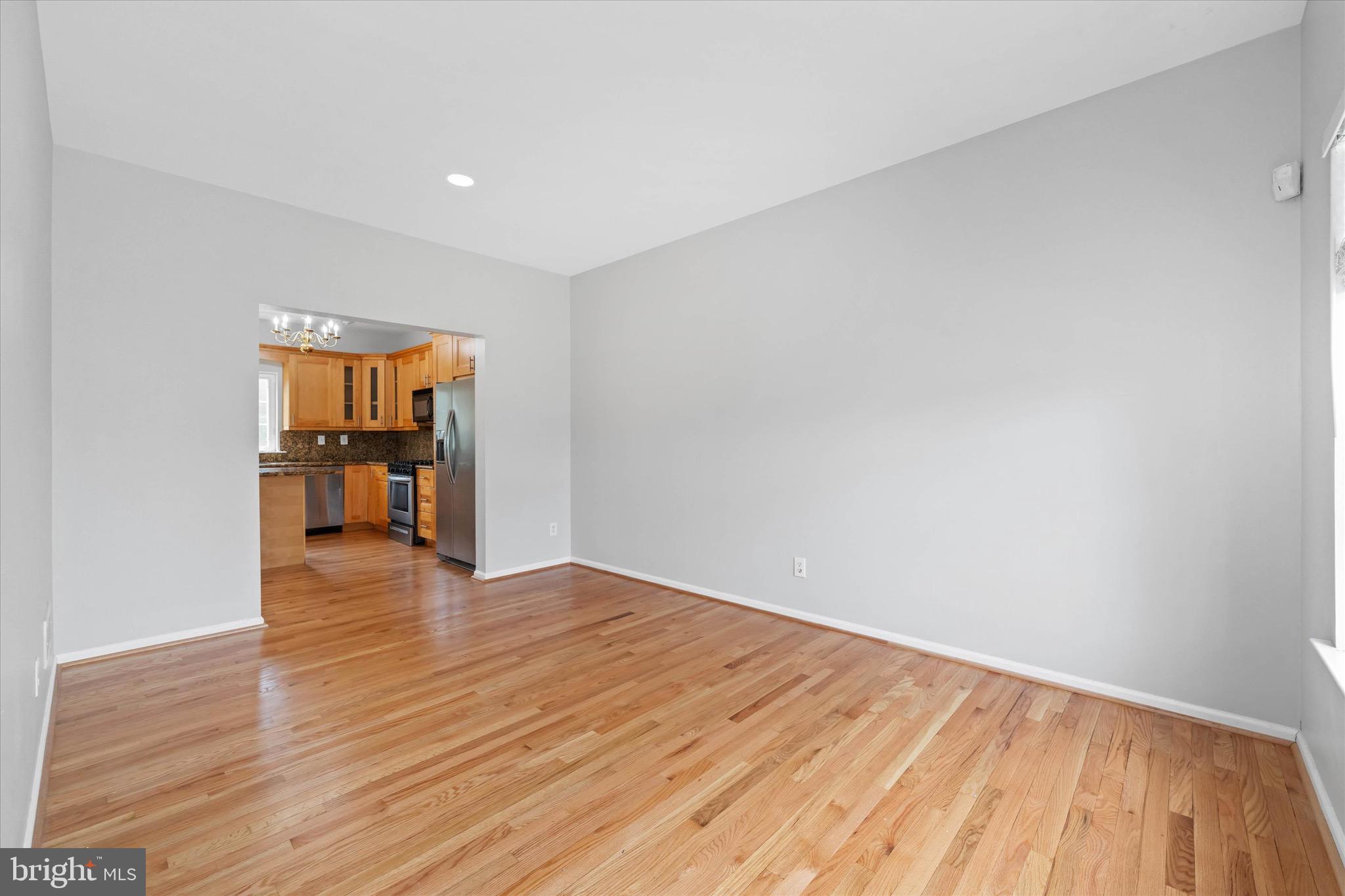 BLACKBURN KNOLL - Residential