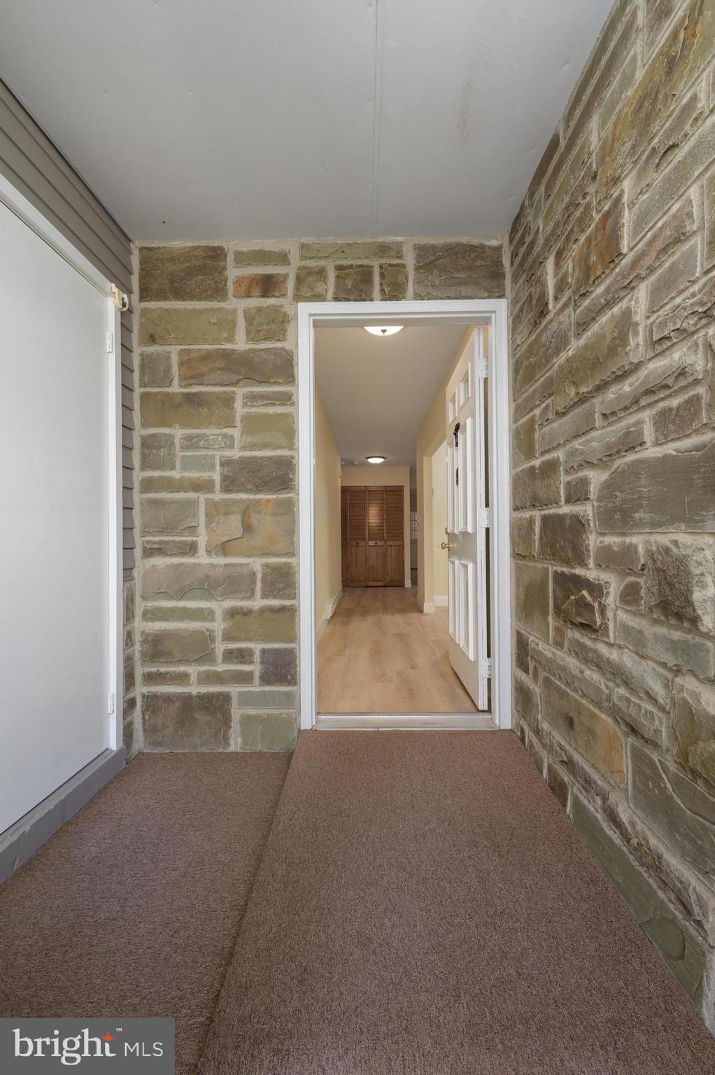213 HUNTINGTON DRIVE