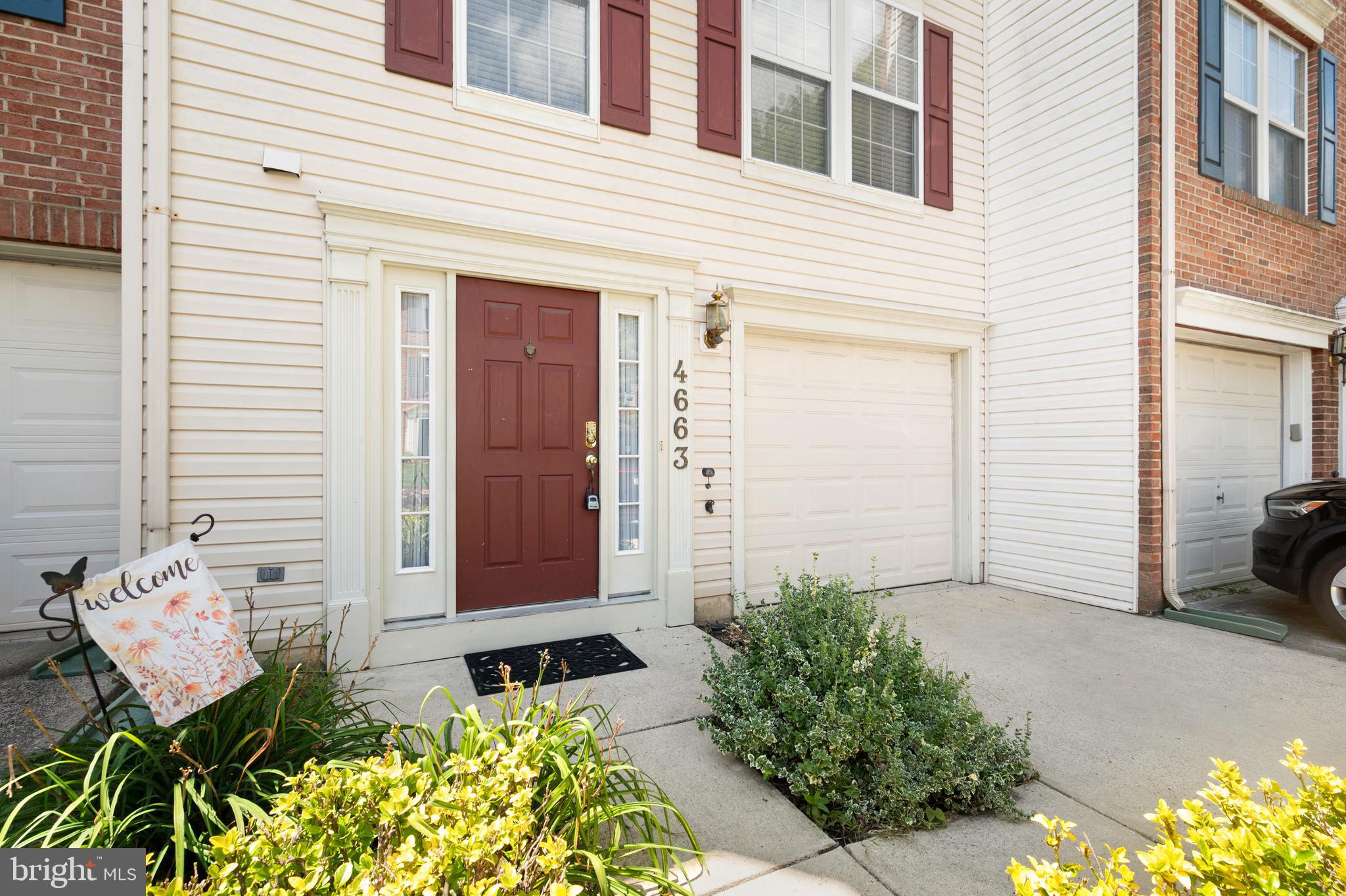 4663 WESTON PLACE