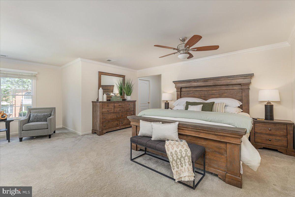 FAIR OAKS CHASE - Residential