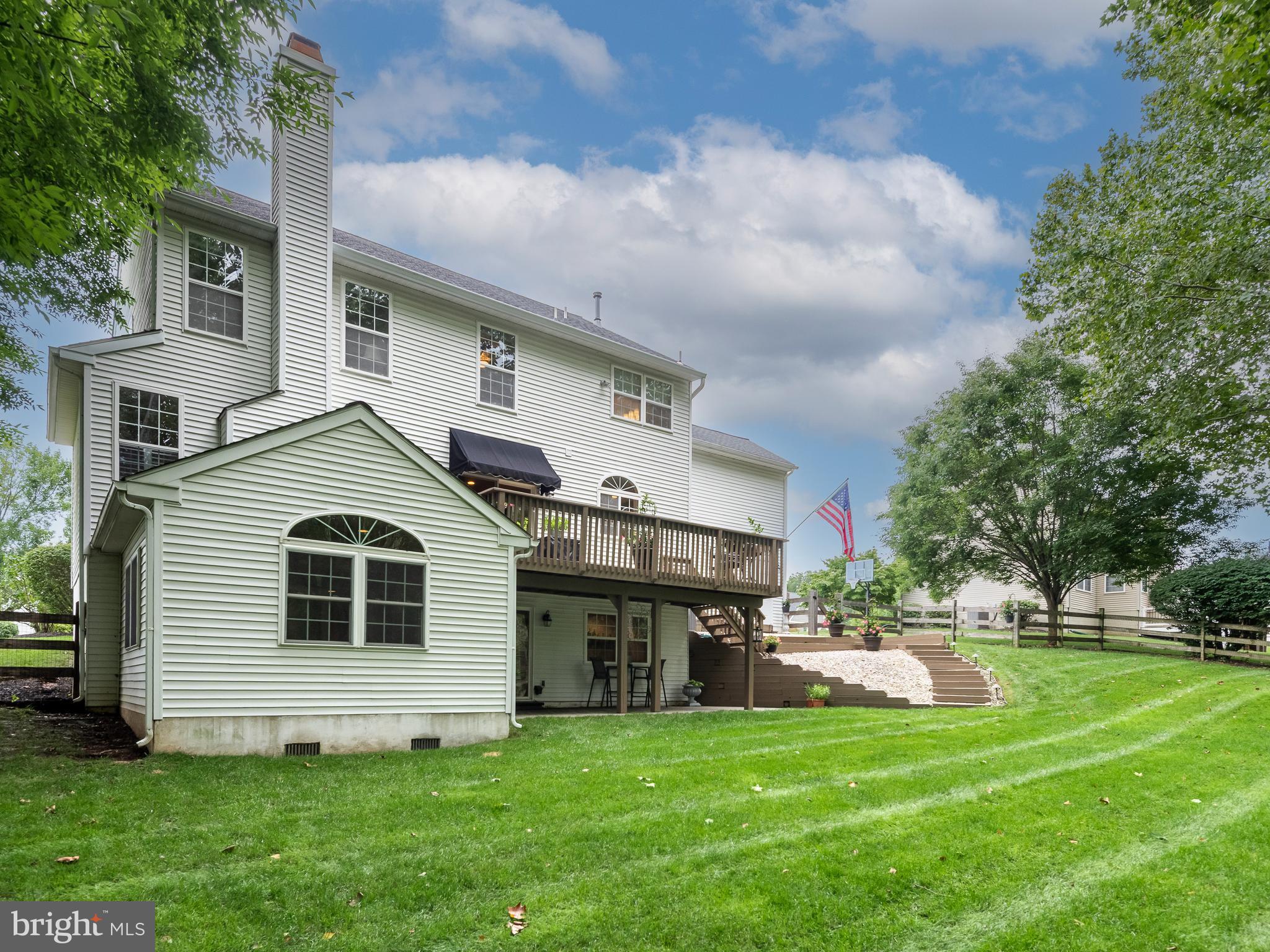 5 SOUTHWIND LANE
