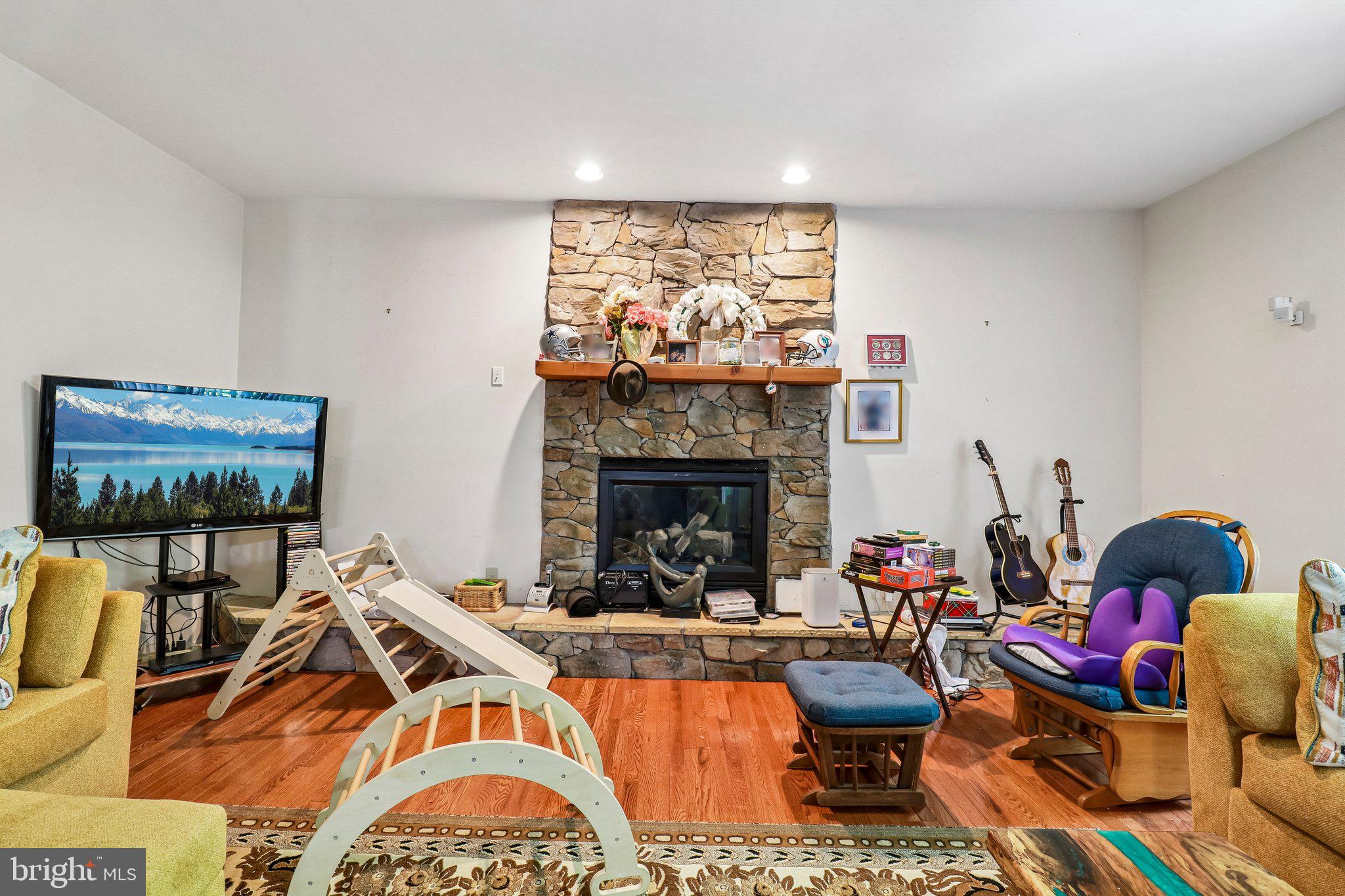 MT AIRY ESTATES- PLAT 5 - Residential