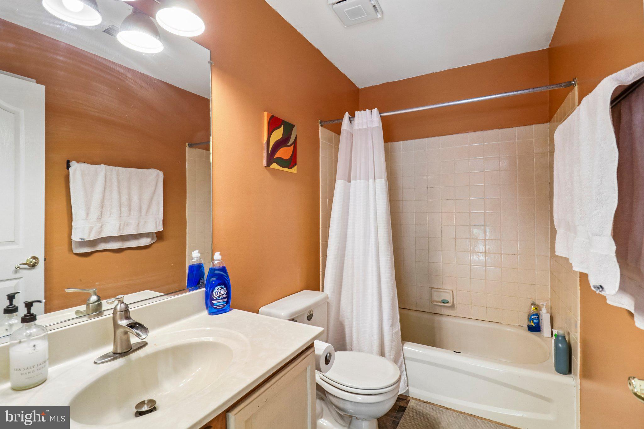 MT AIRY ESTATES- PLAT 5 - Residential