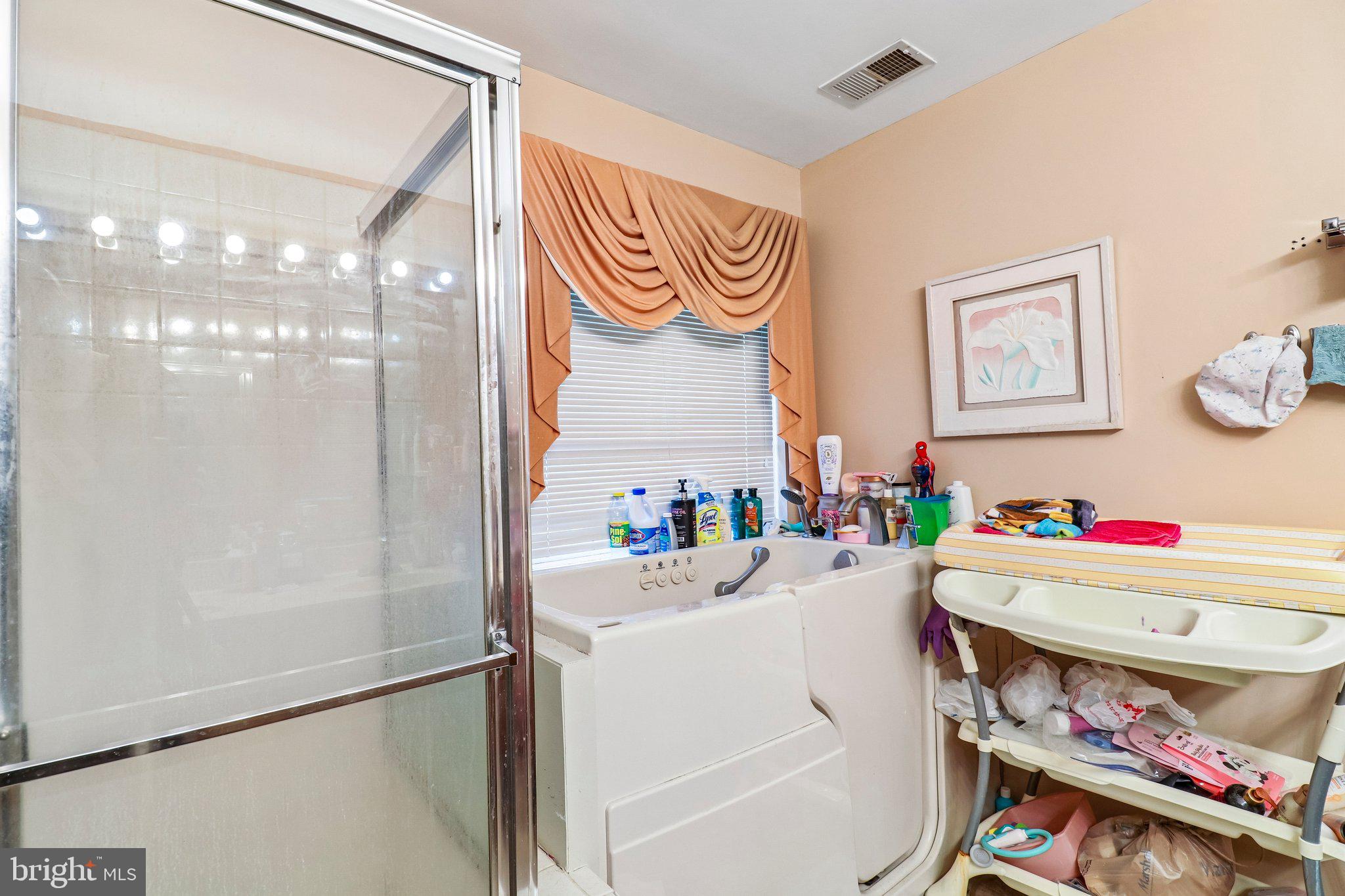 MT AIRY ESTATES- PLAT 5 - Residential