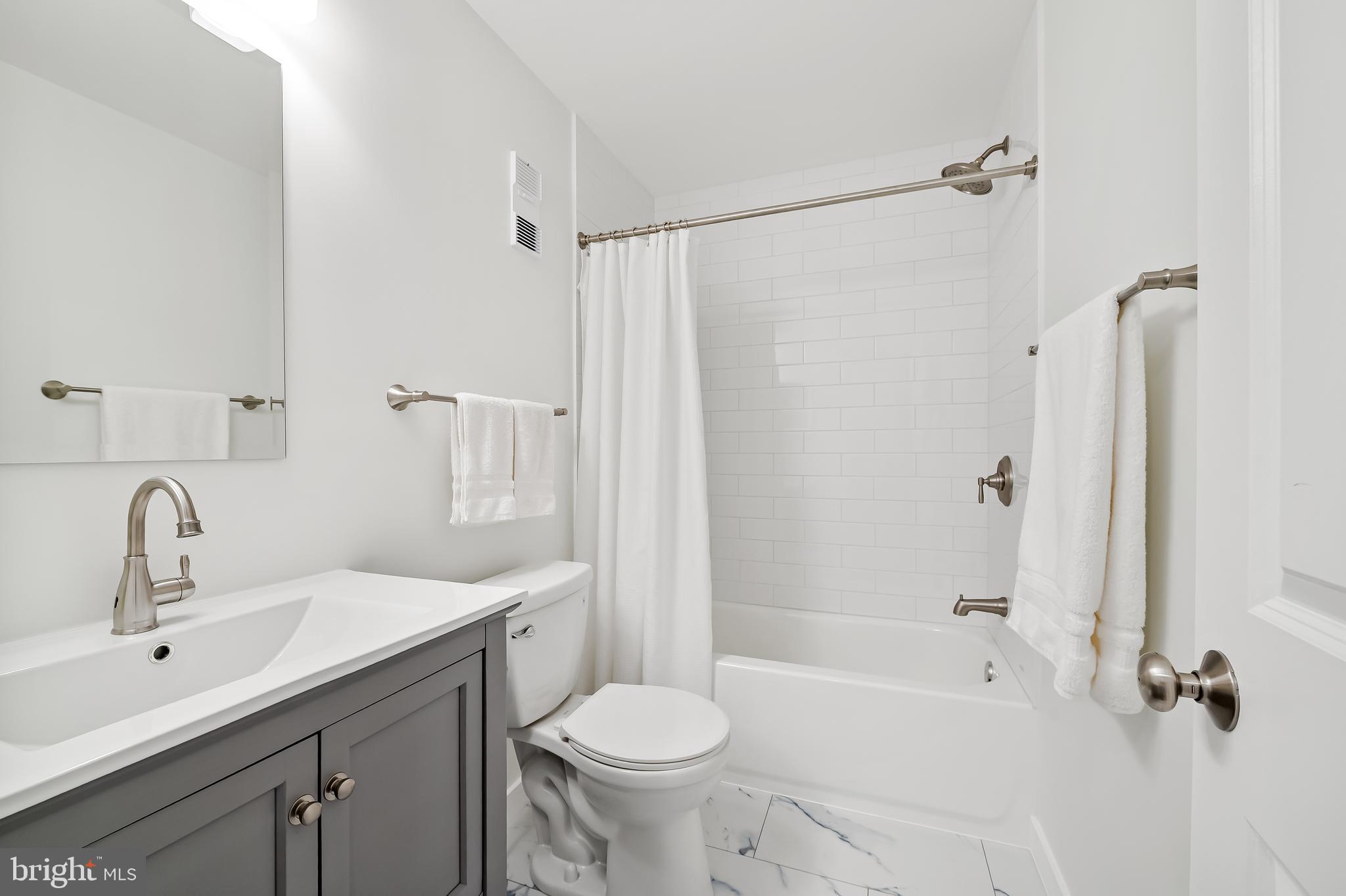 OTTERBEIN - Residential Lease