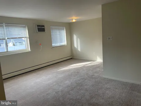MLS: PAMC2136364