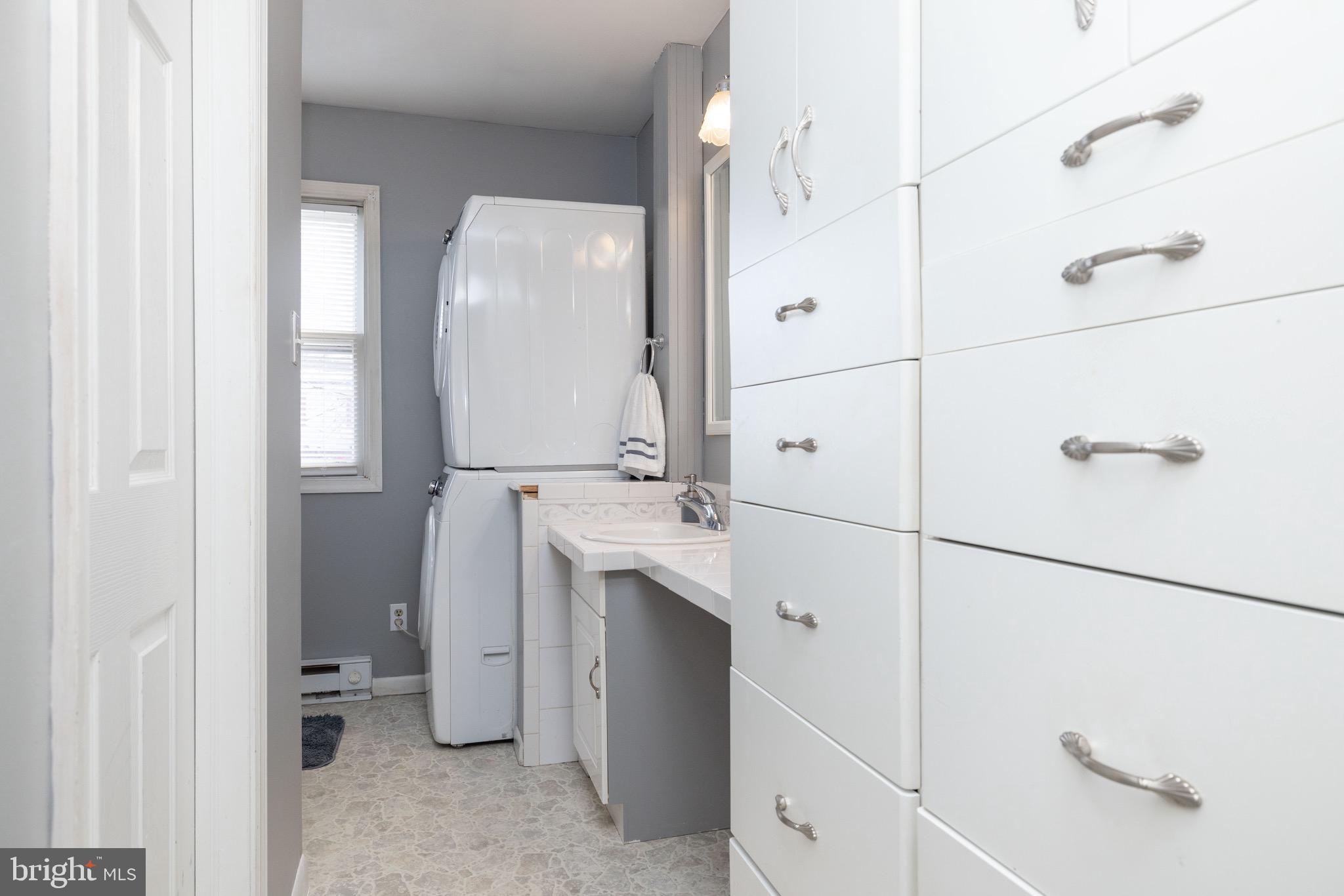 MEADOWVIEW - Residential