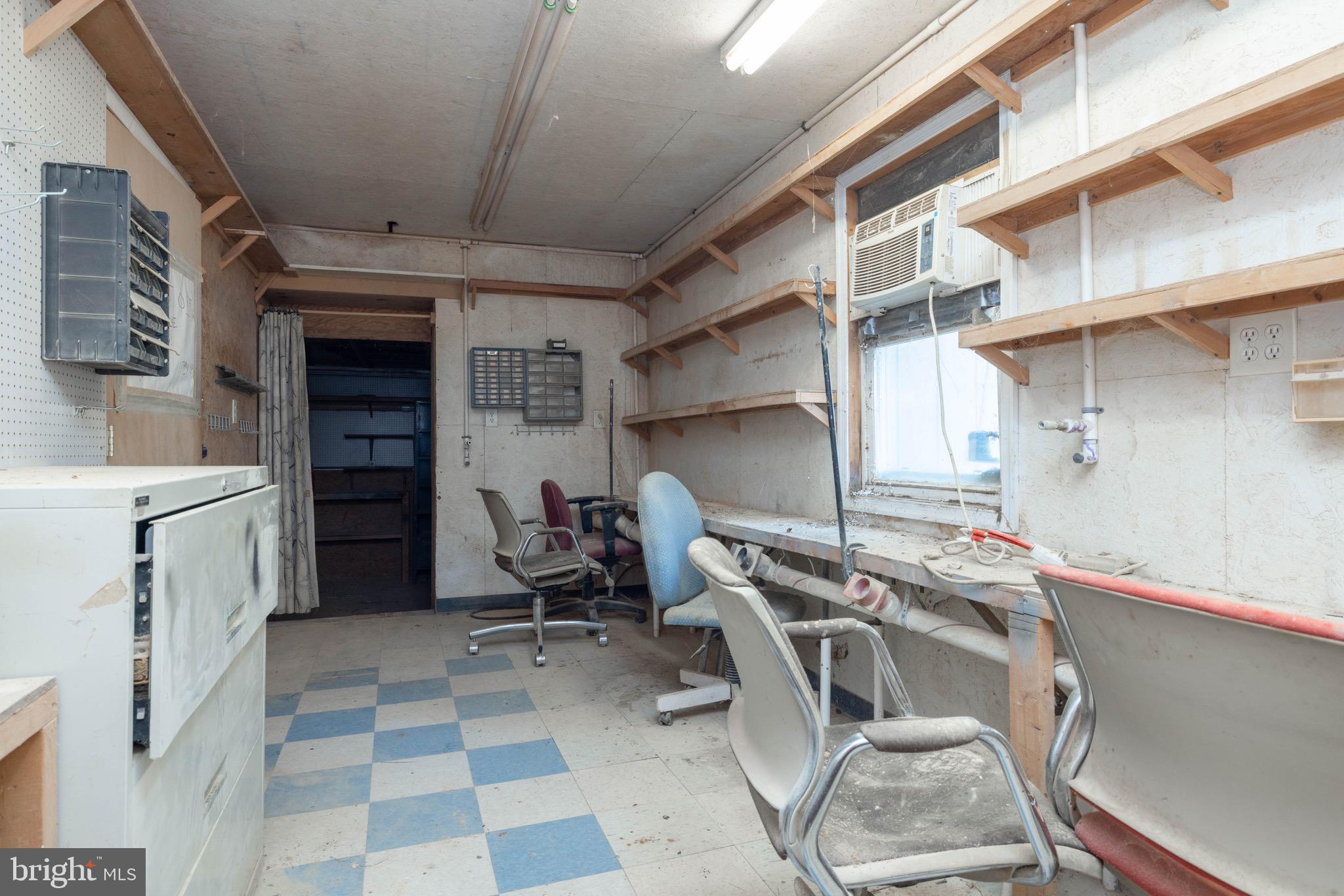 MEADOWVIEW - Residential