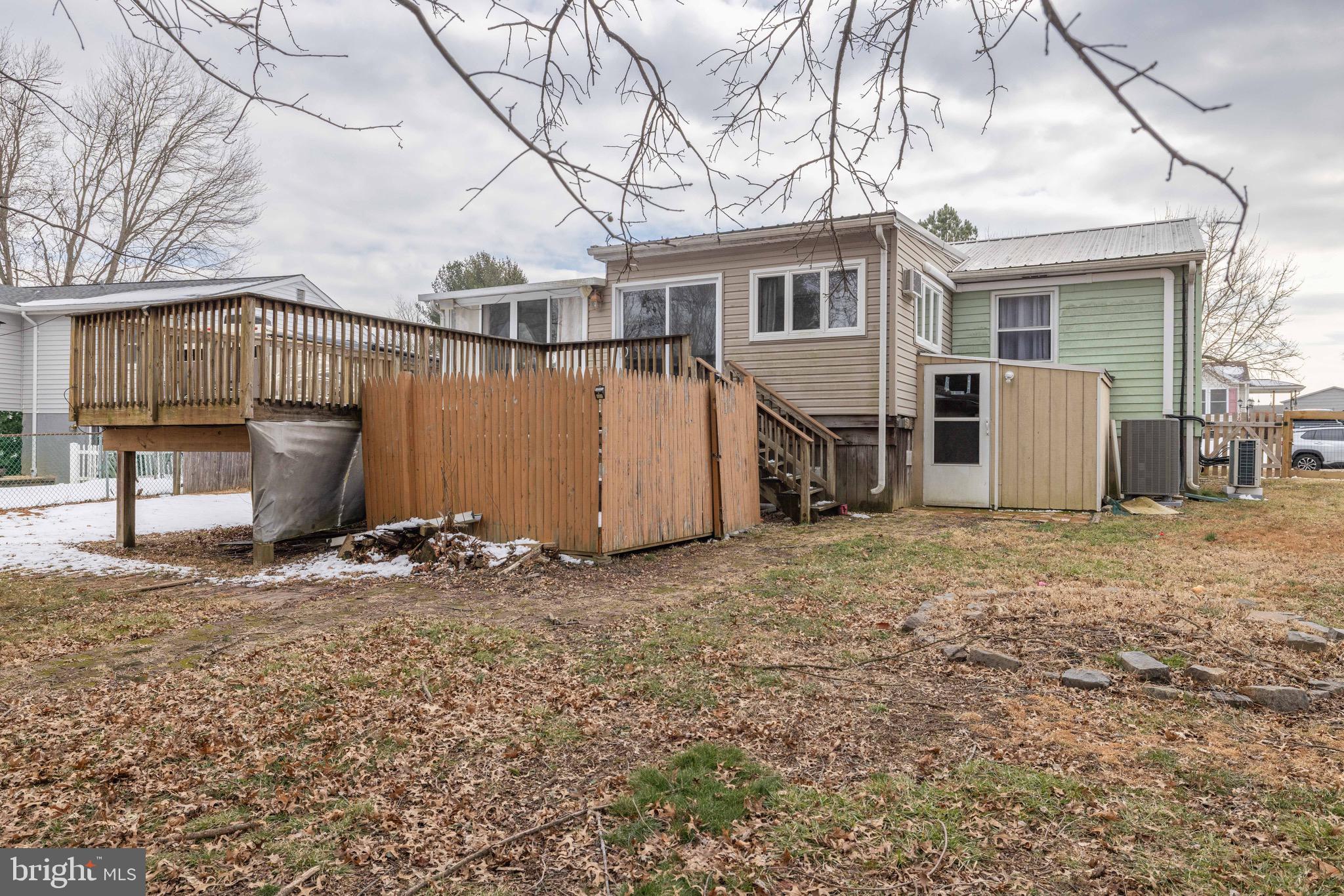 MEADOWVIEW - Residential